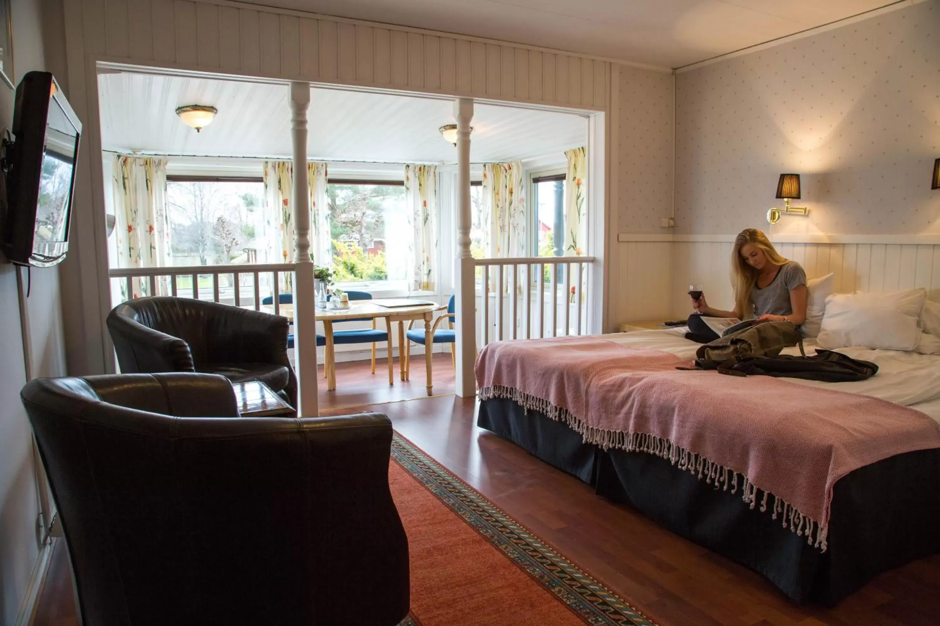 Family Room - single occupancy in Dinners Mellerud Family Room - single occupancy in Dinners Mellerud