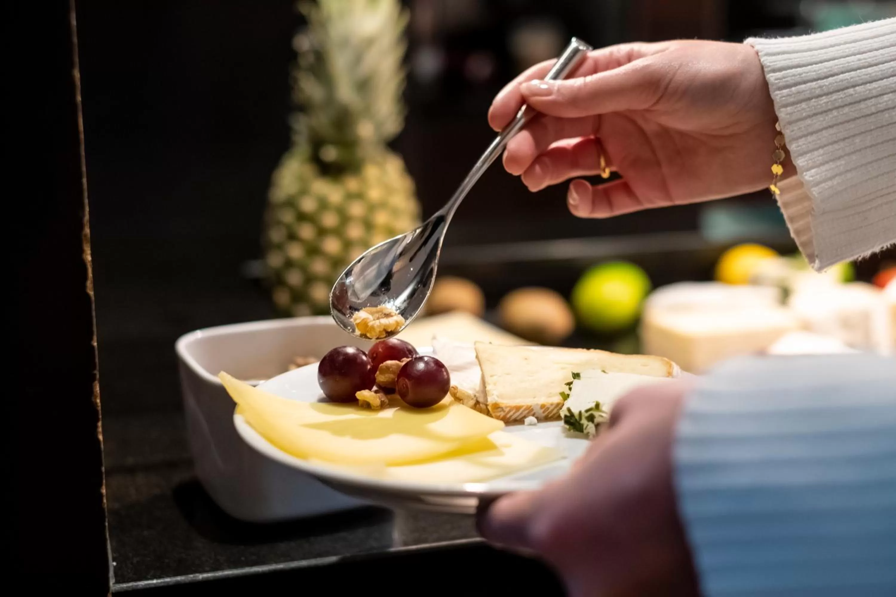 Food and drinks in Hotel Kö59 Düsseldorf - Member of Hommage Luxury Hotels Collection