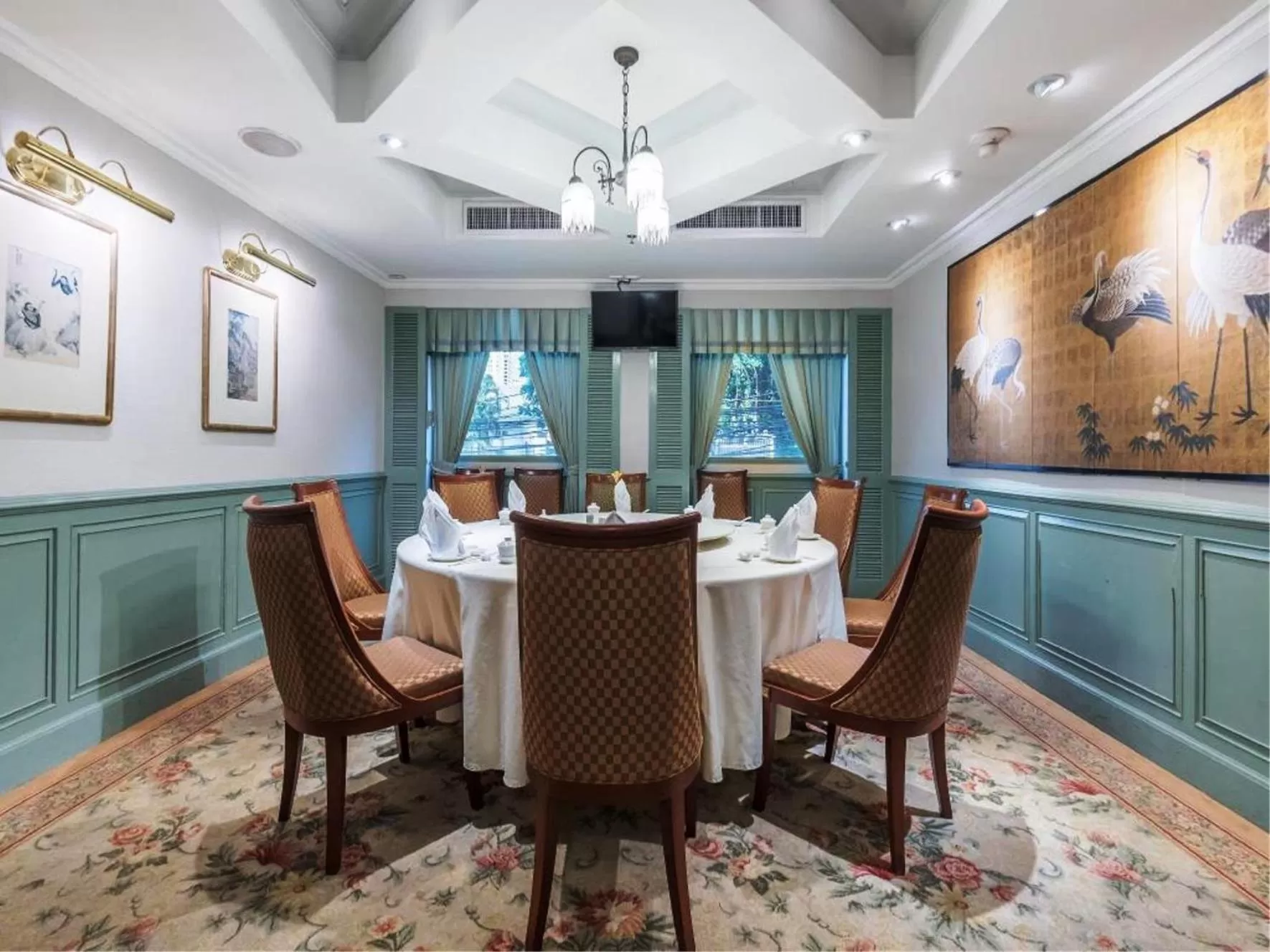 Restaurant/places to eat in Evergreen Laurel Hotel Bangkok