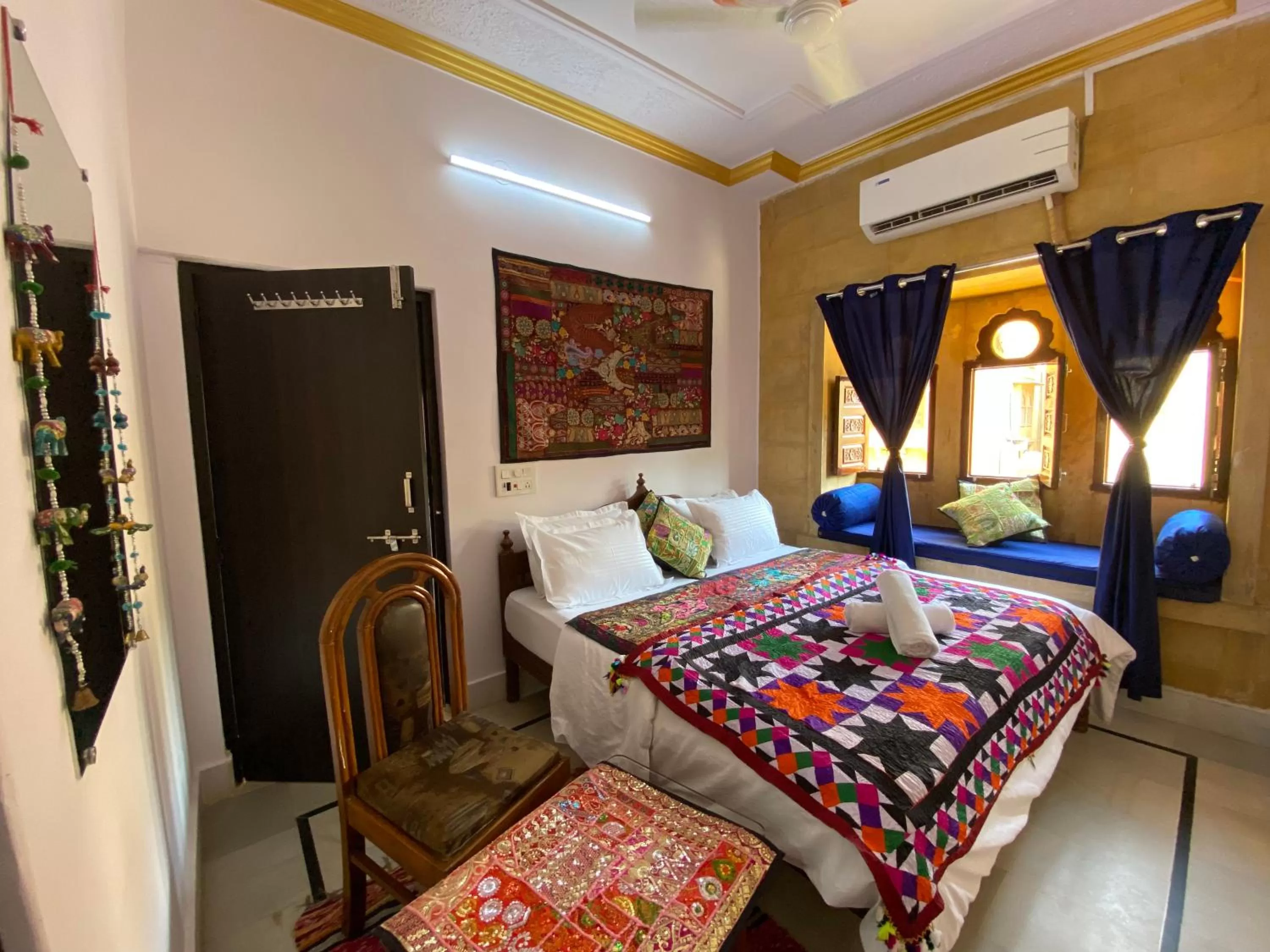 air conditioner, Bed in Hotel Murad Haveli