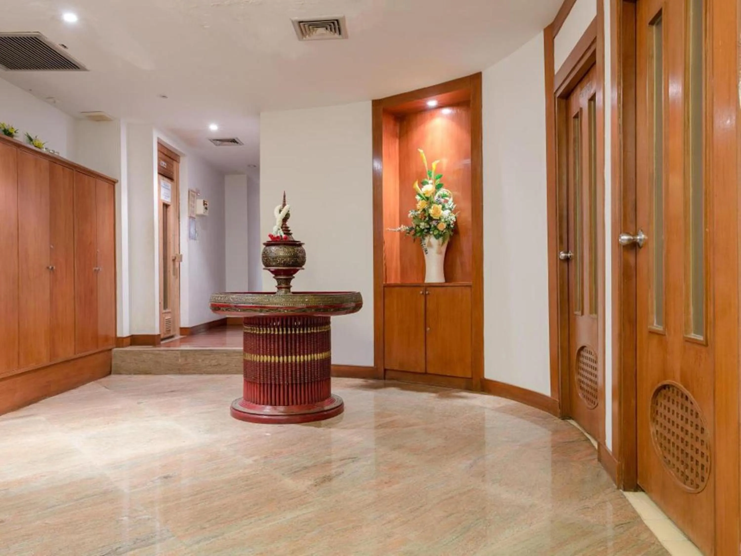 Spa and wellness centre/facilities in Long Beach Garden Hotel & Pavilions