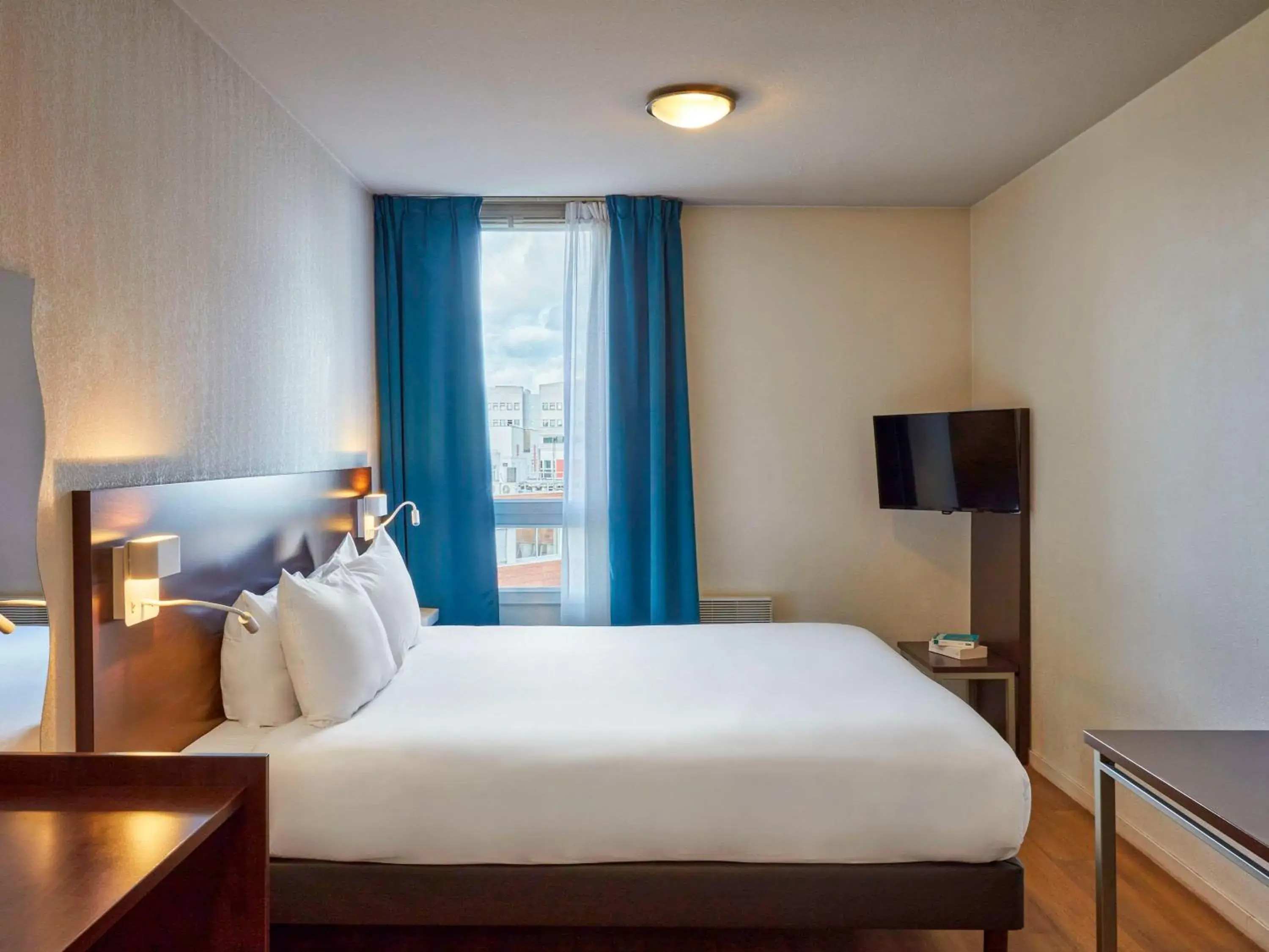 Aparthotel Adagio Access Paris Saint-Denis Pleyel Aparthotel Adagio Access Paris Saint-Denis Pleyel