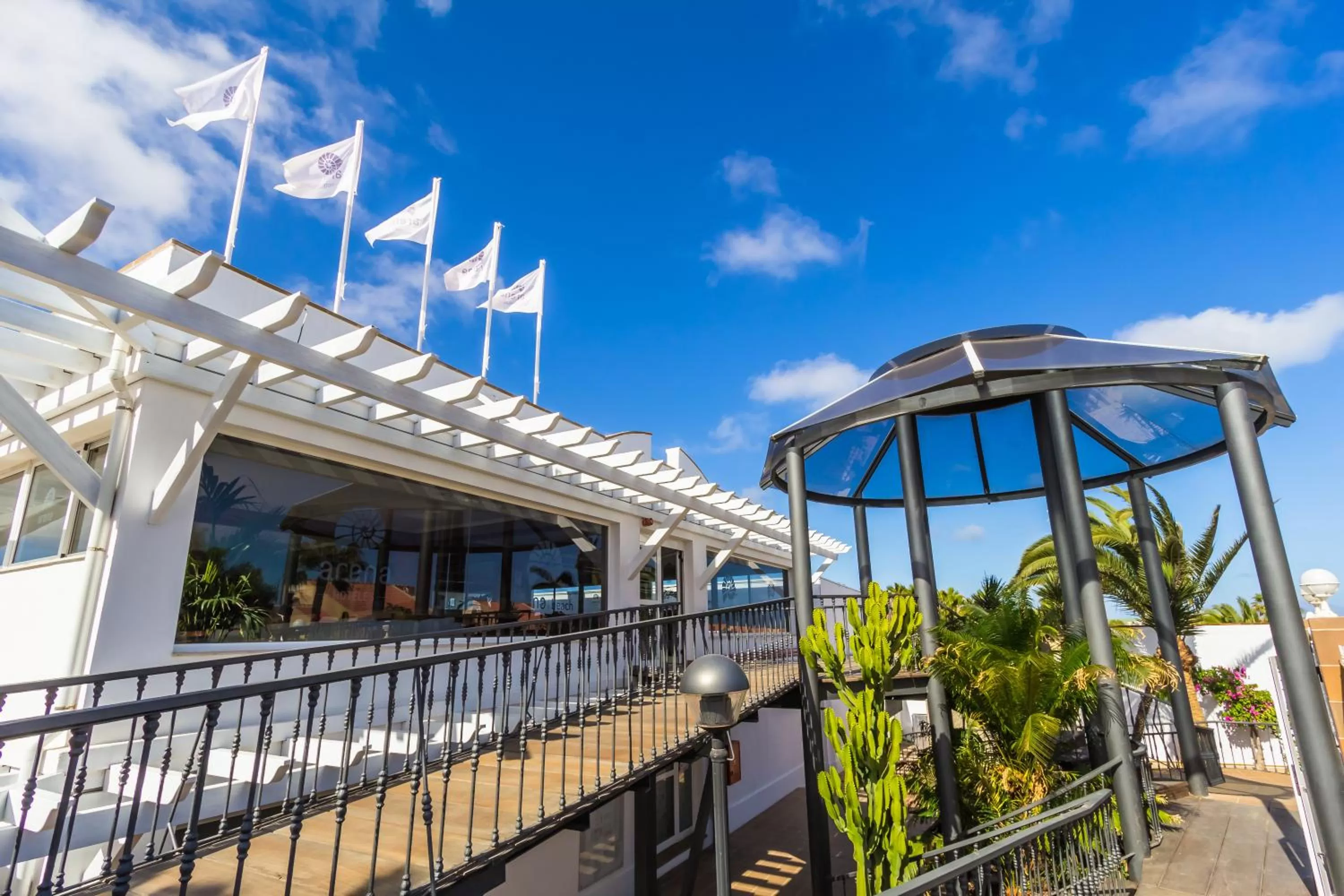 Facade/entrance in Hotel Arena Beach
