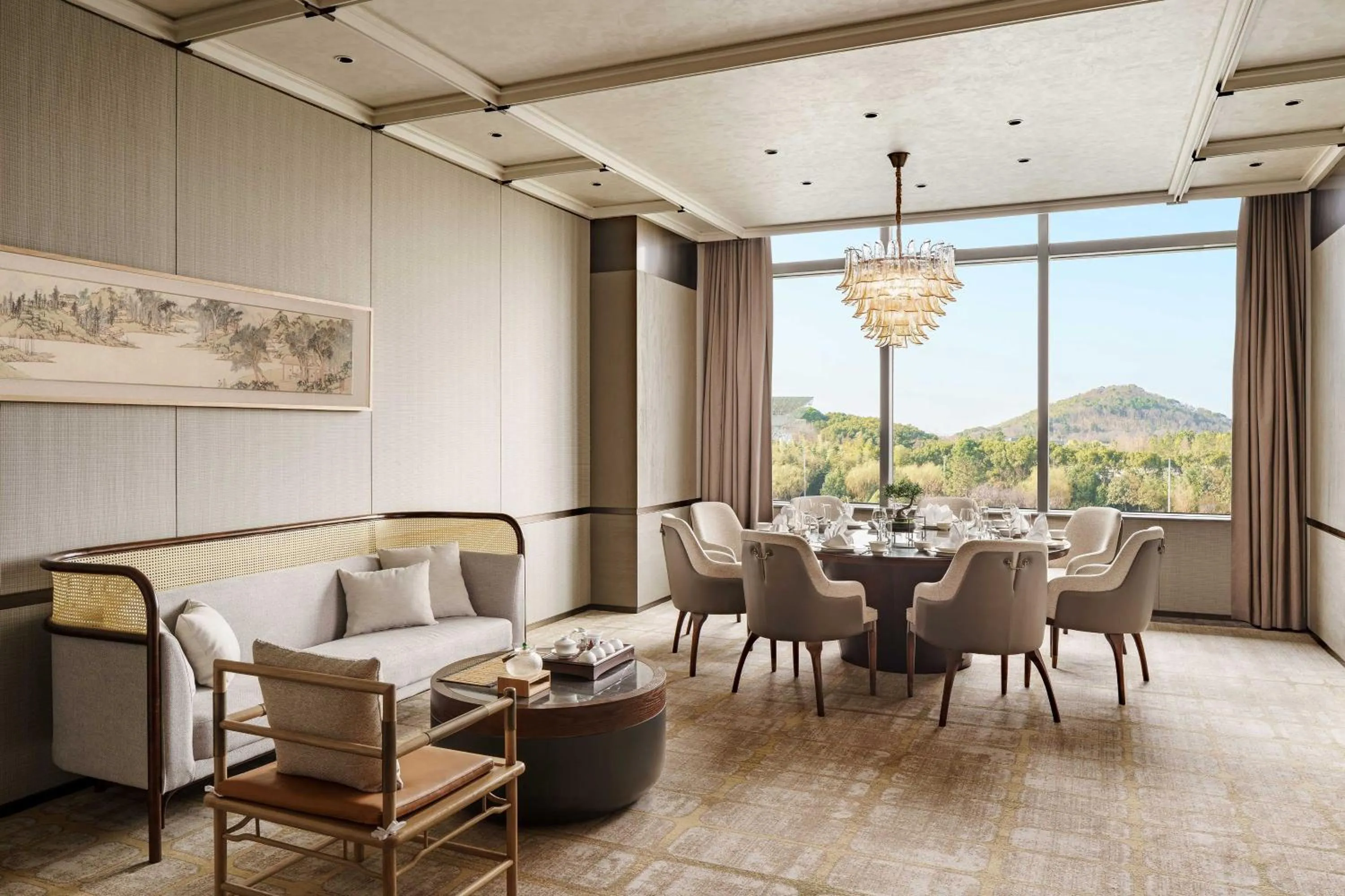 Restaurant/places to eat in The Yuluxe Sheshan, Shanghai, A Tribute Portfolio Hotel