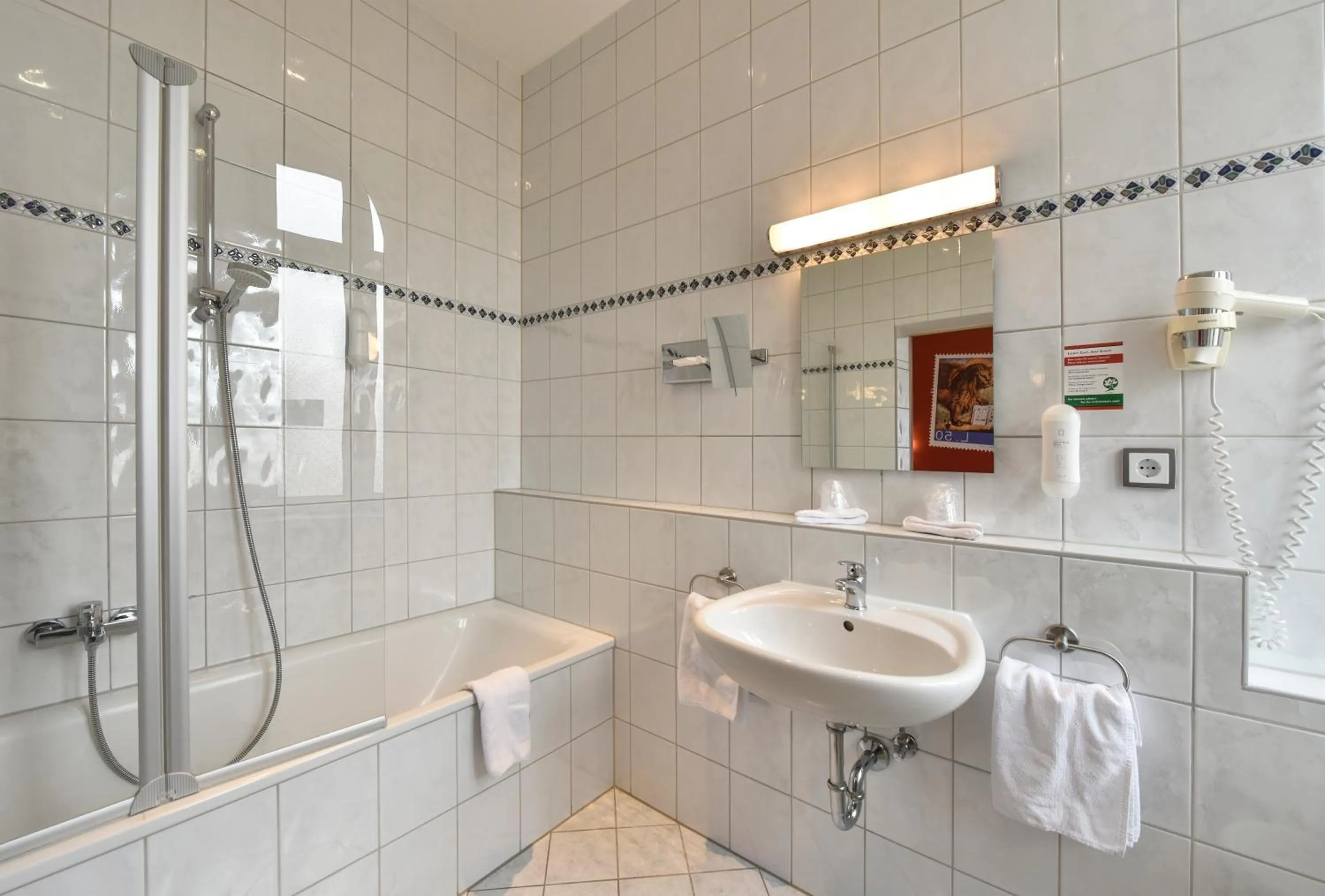 Bathroom in Hotel ADRIA München