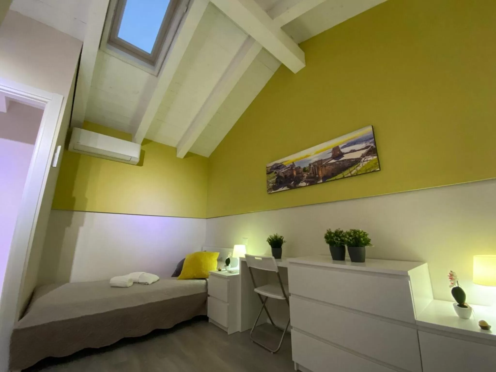 Bedroom, Bed in Bnb Archimede