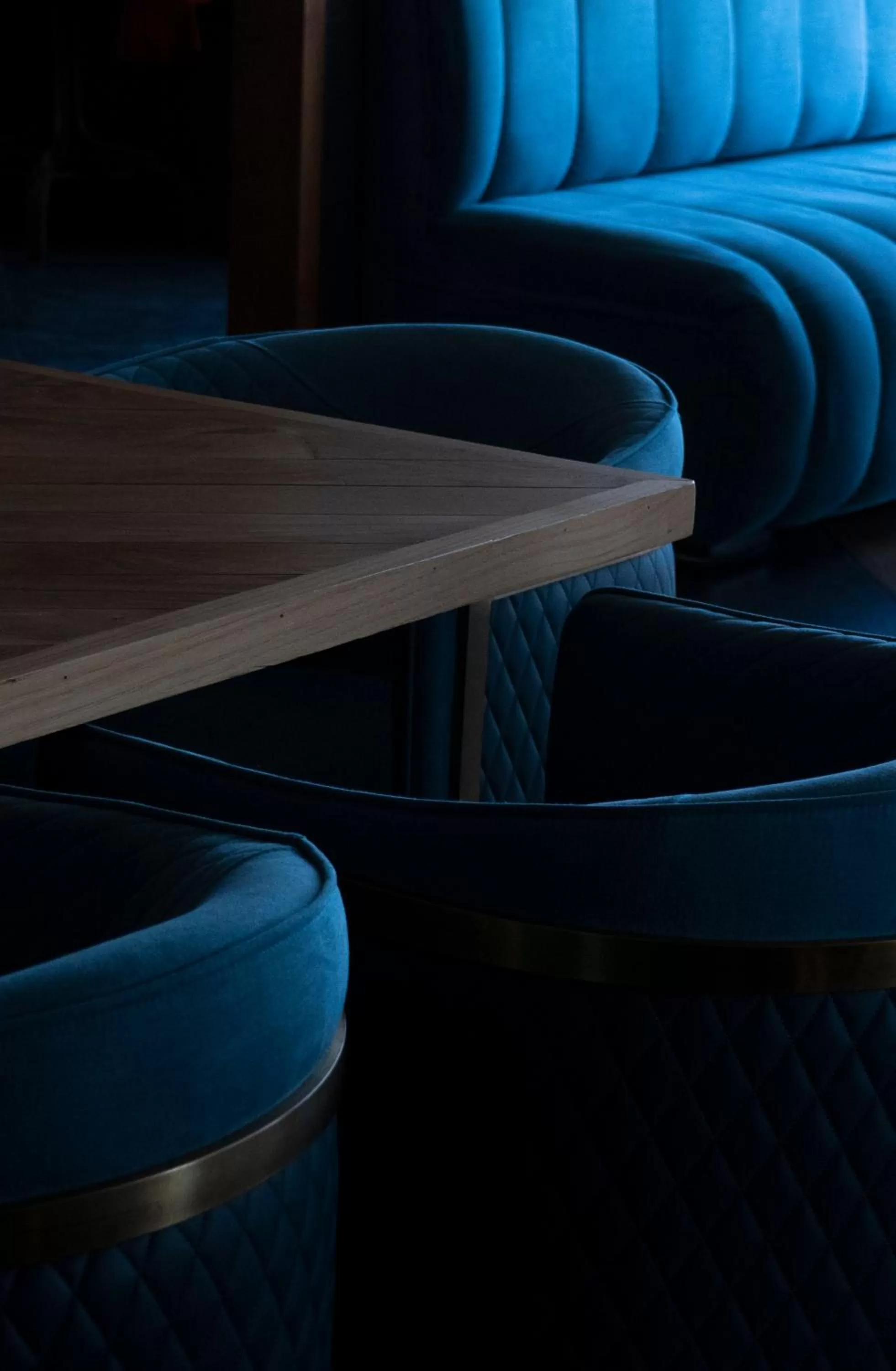 Restaurant/places to eat in Grand Opera Hotel