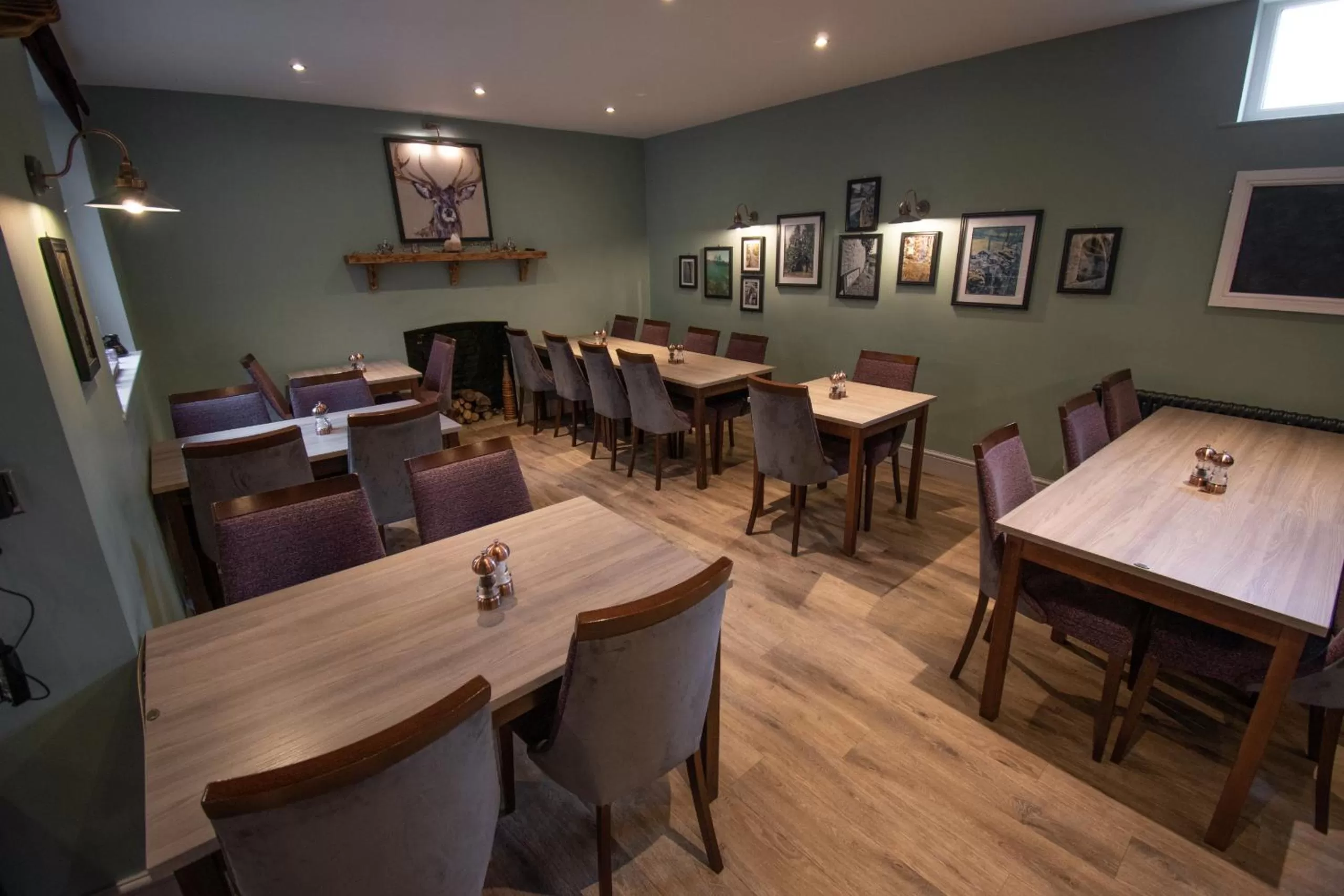 Dining area, Restaurant/Places to Eat in Royal George