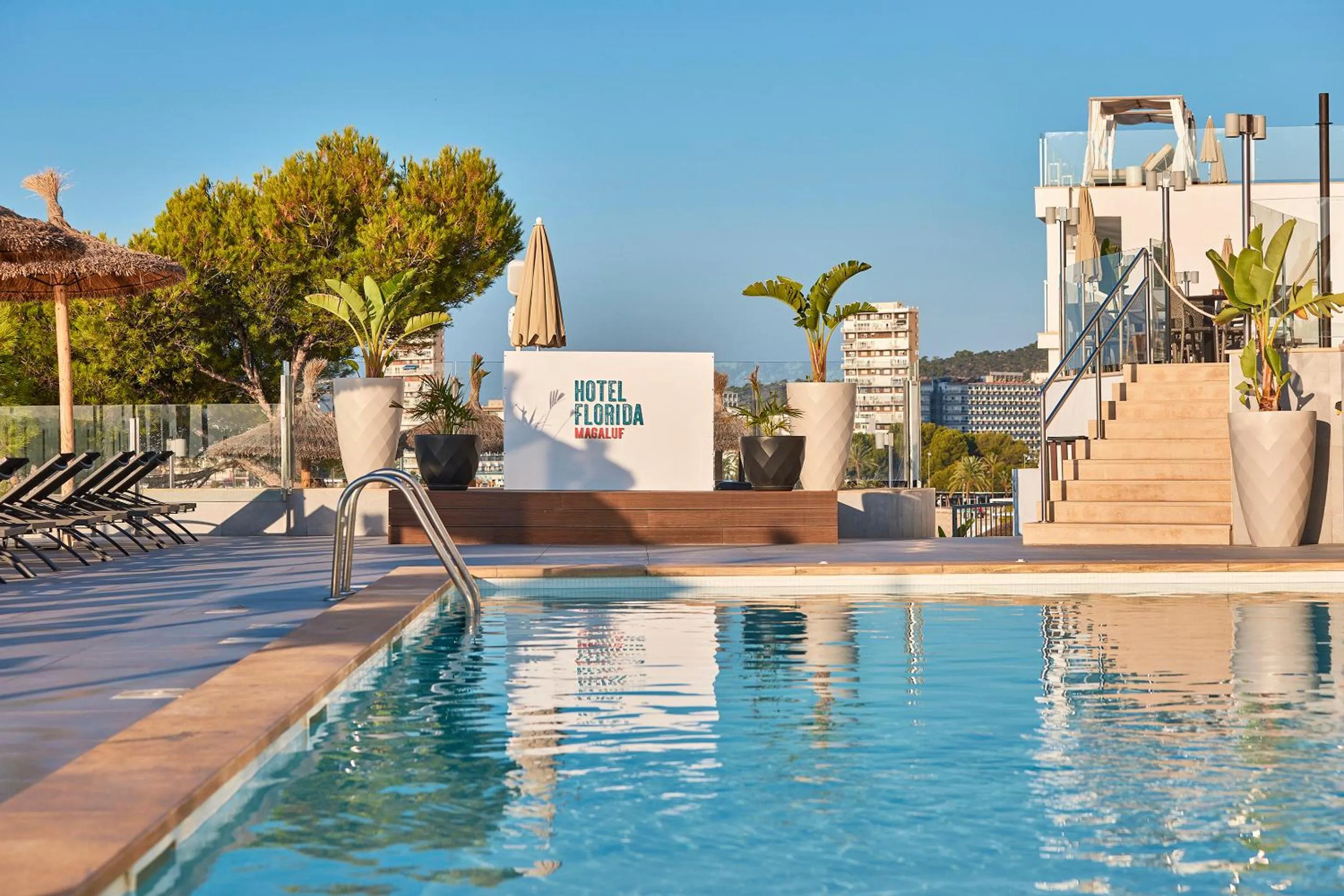 Swimming pool in Hotel Florida Magaluf - Adults Only