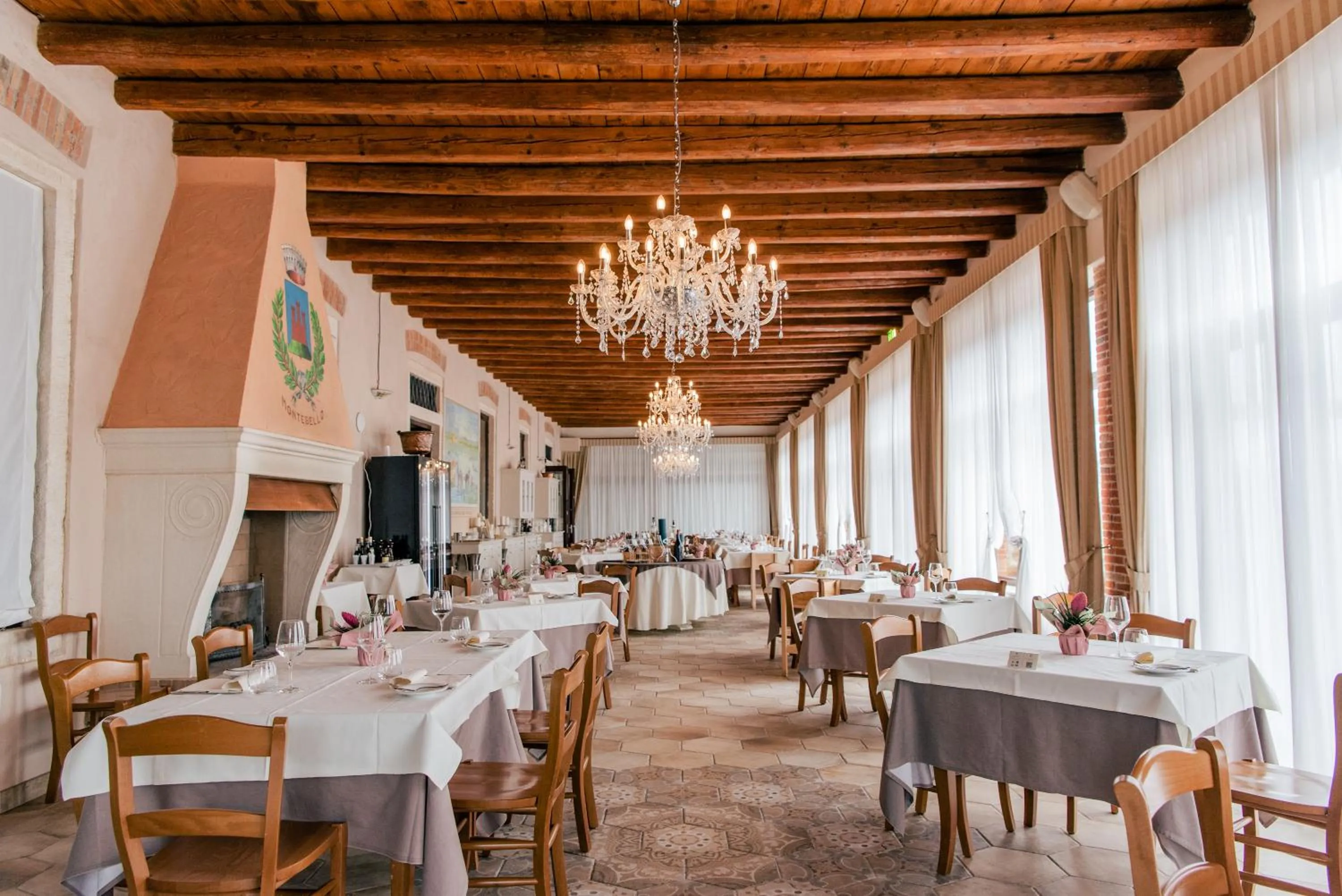 Restaurant/places to eat in Fracanzana Hotel