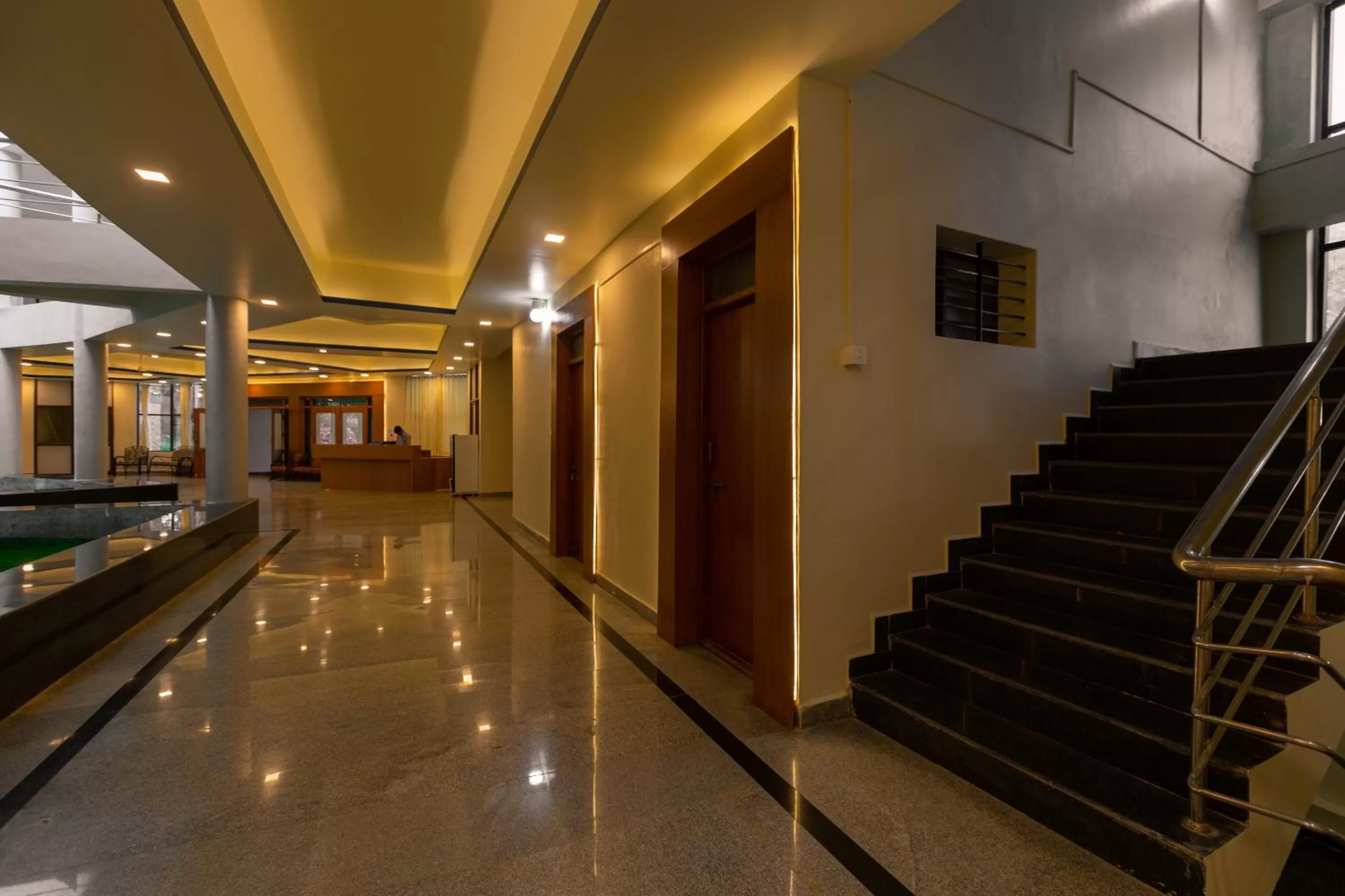 KSTDC Hotel Mayura Krishna Almatti