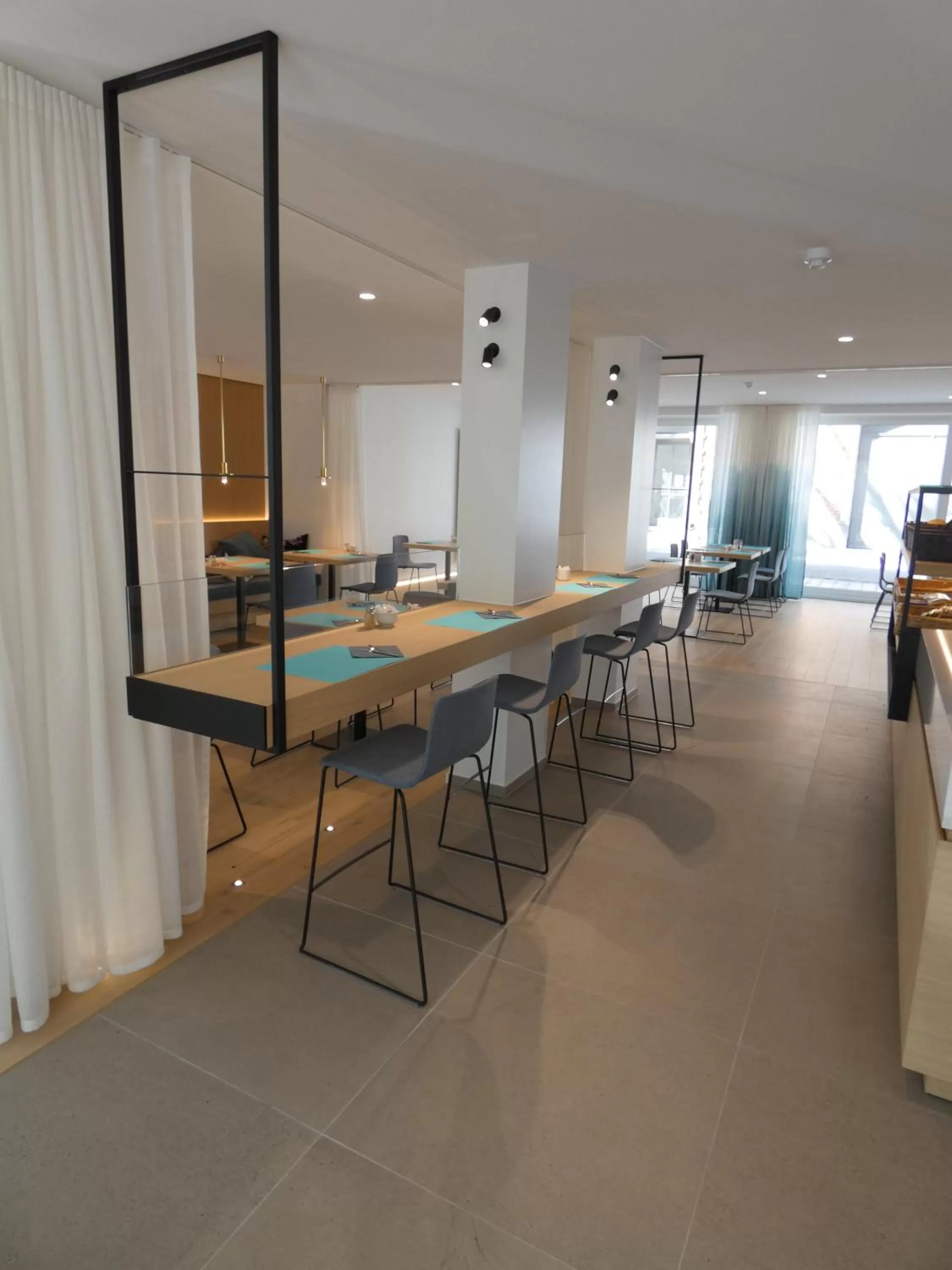 Restaurant/places to eat in Parkhotel Roeselare