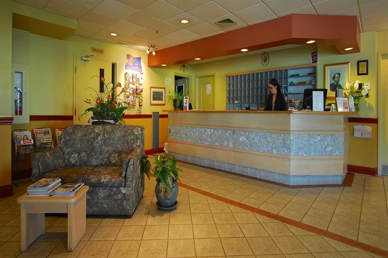 Lobby or reception in Hôtel Travelodge by Wyndham Victoriaville