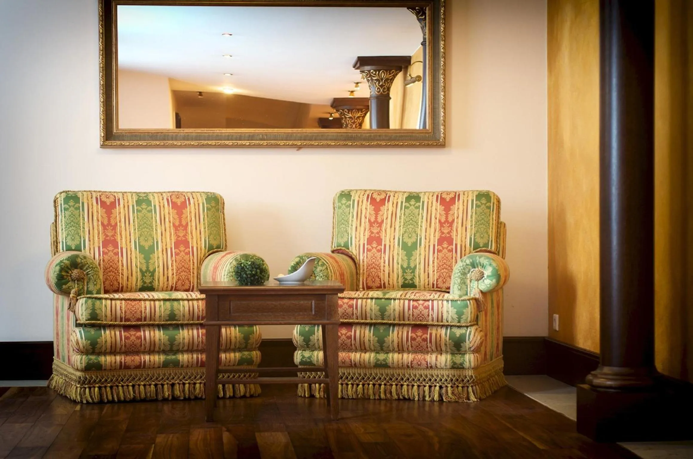 Lounge or bar in Wellnesshotel Schönruh - Adults only