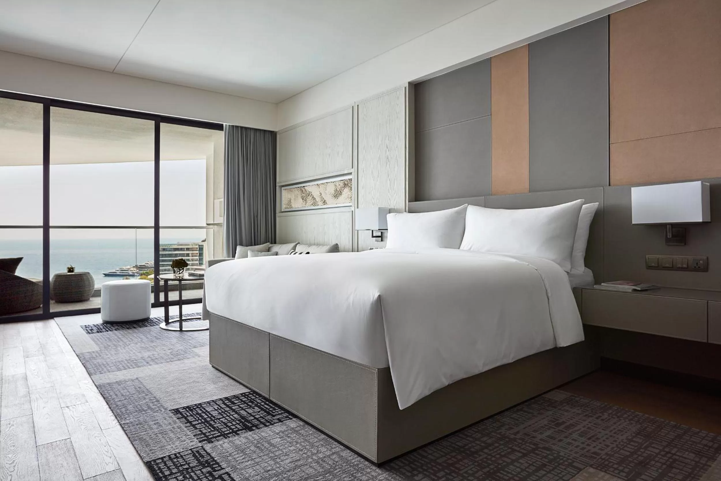 Bed in The Shanhaitian Resort Sanya, Autograph Collection