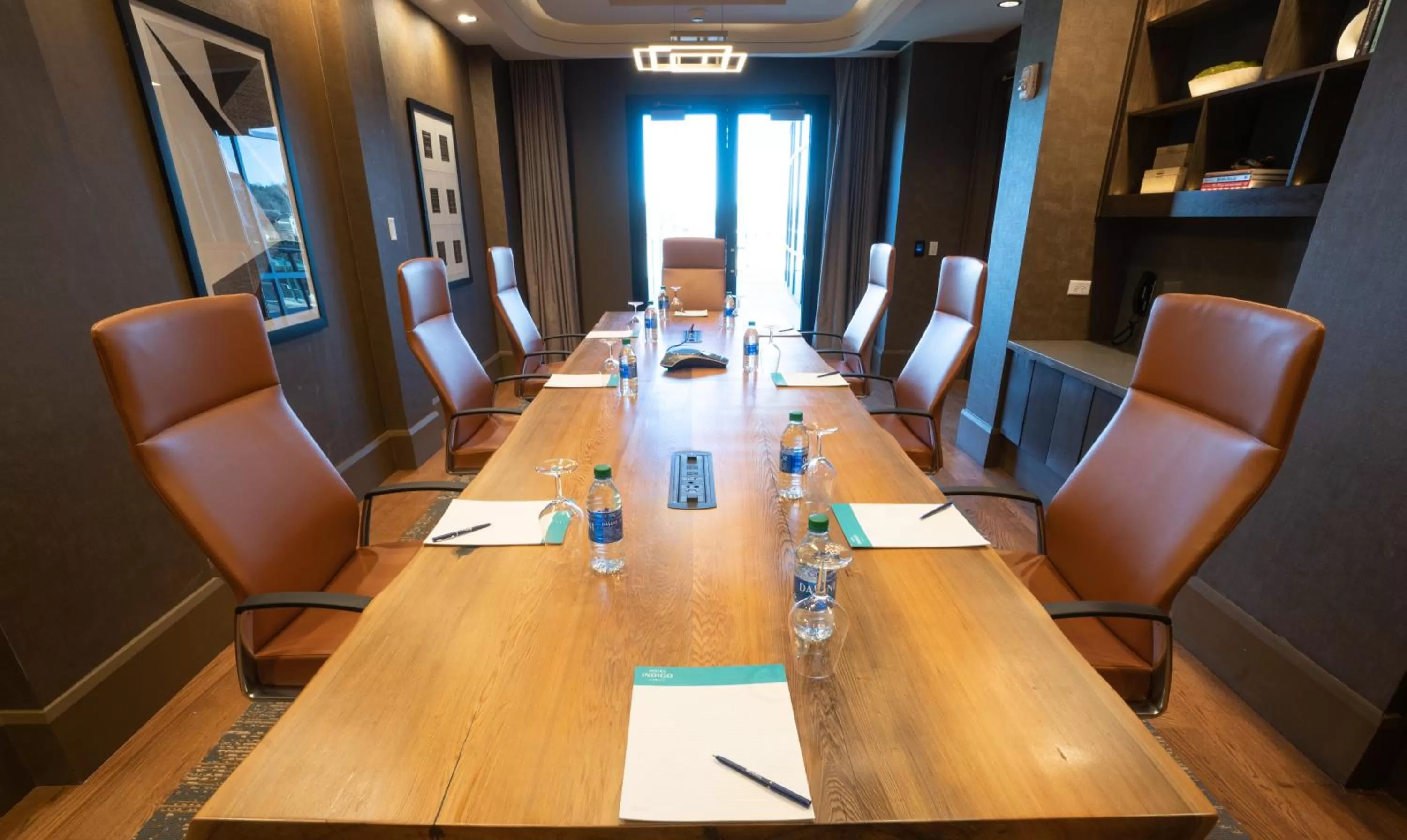 Meeting/conference room in Hotel Indigo - Columbus at Riverfront Place by IHG