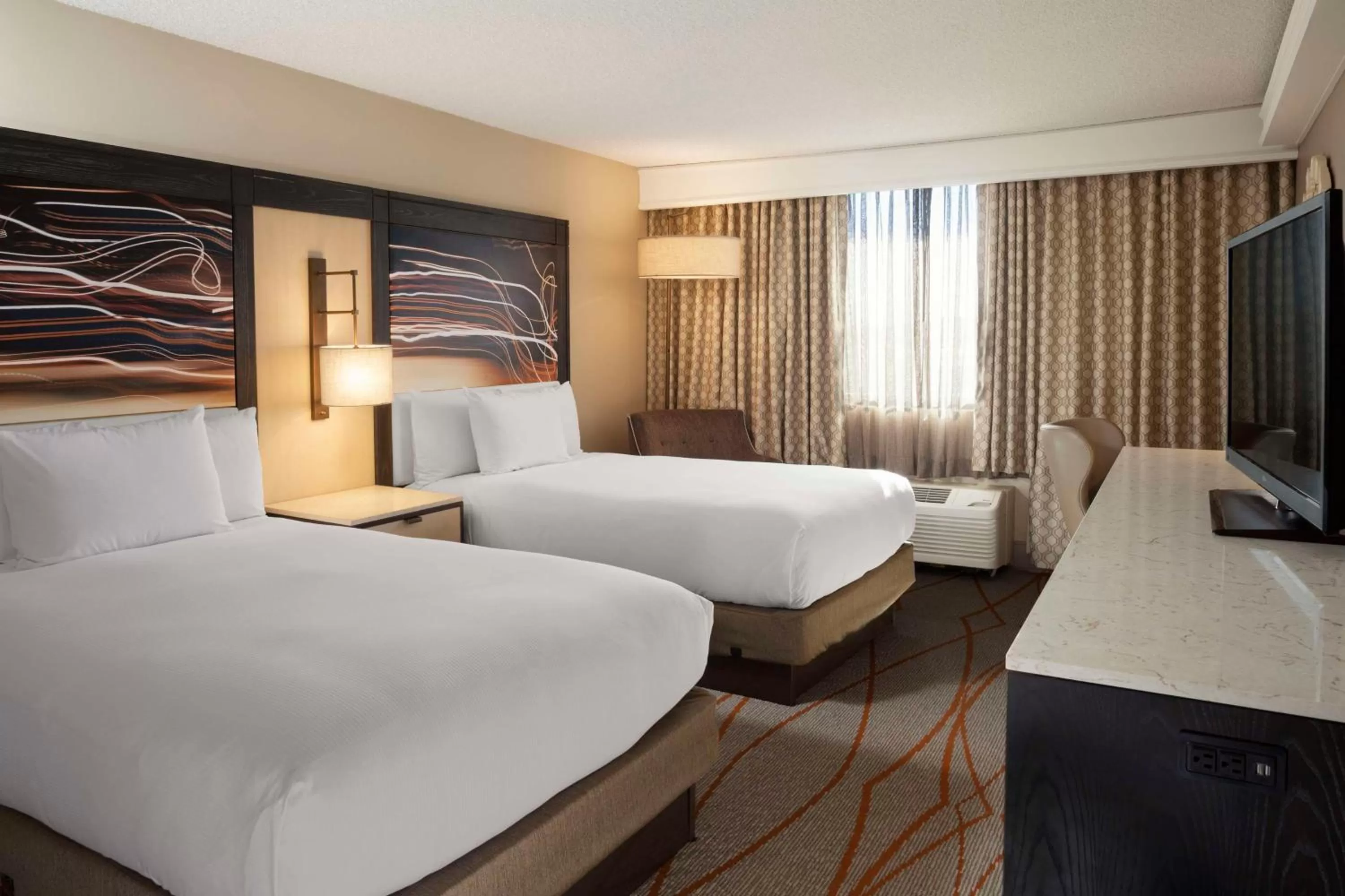 Bed in DoubleTree by Hilton Denver Central Park