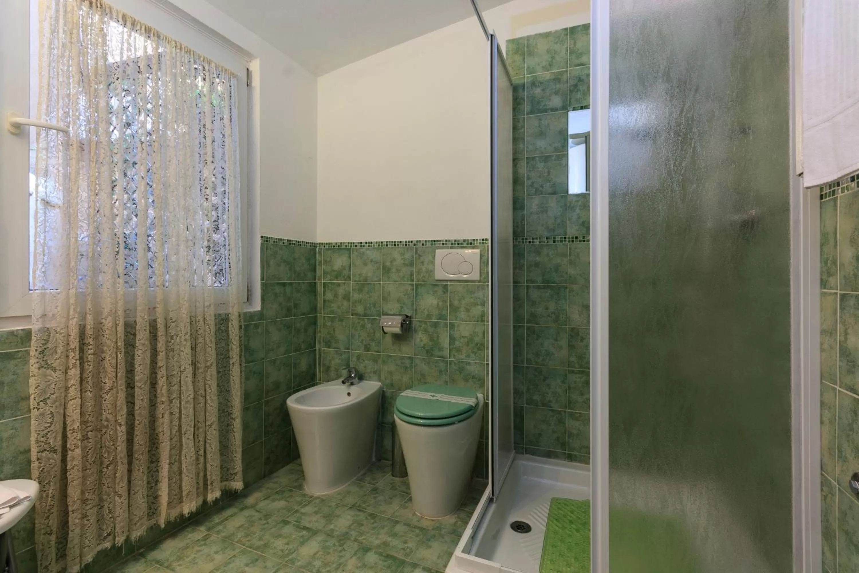 Shower in B&B Ventisei Scalini A Trastevere
