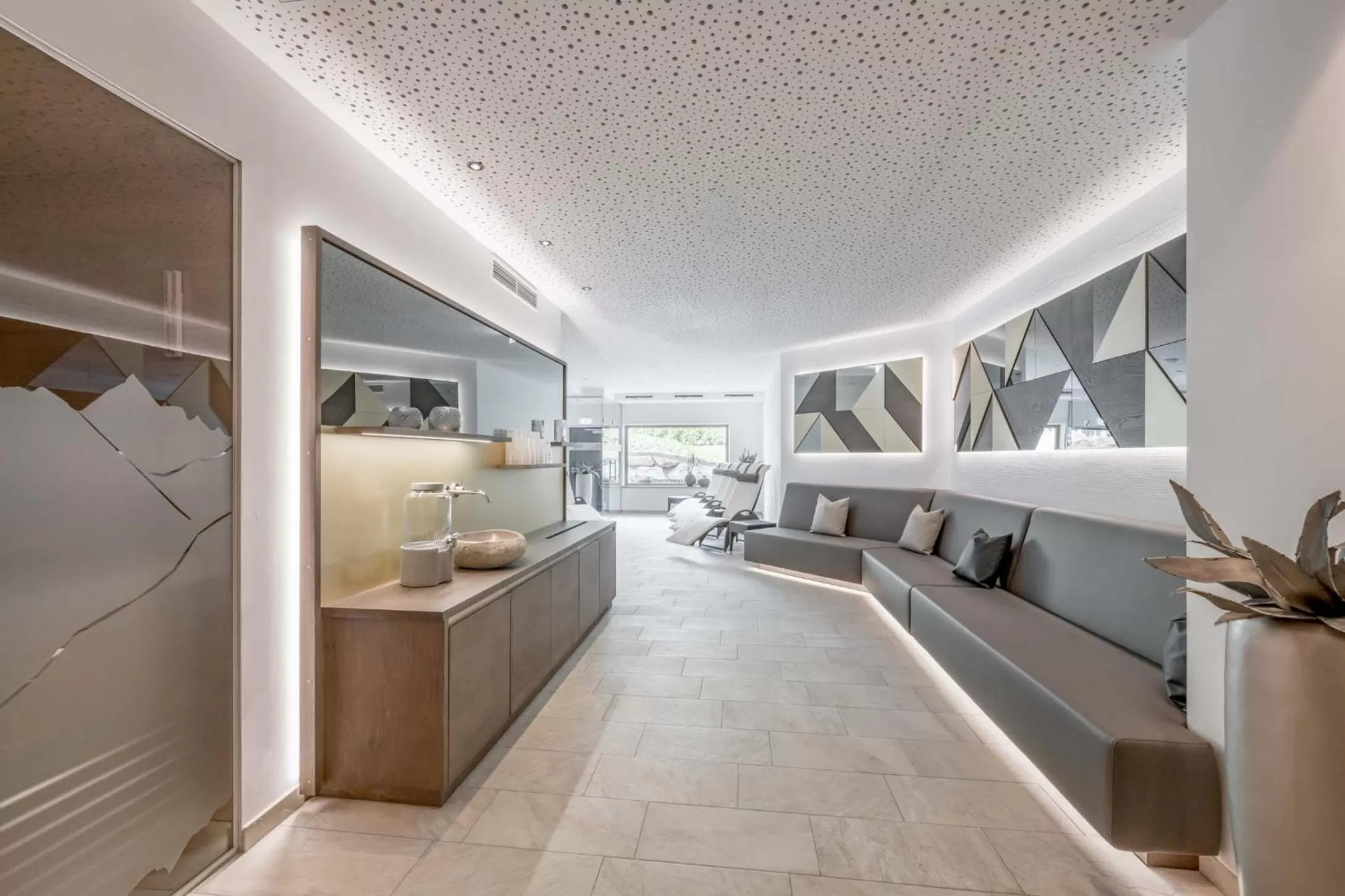 Sauna in AlpenParks Chalet & Apartment Alpina Seefeld