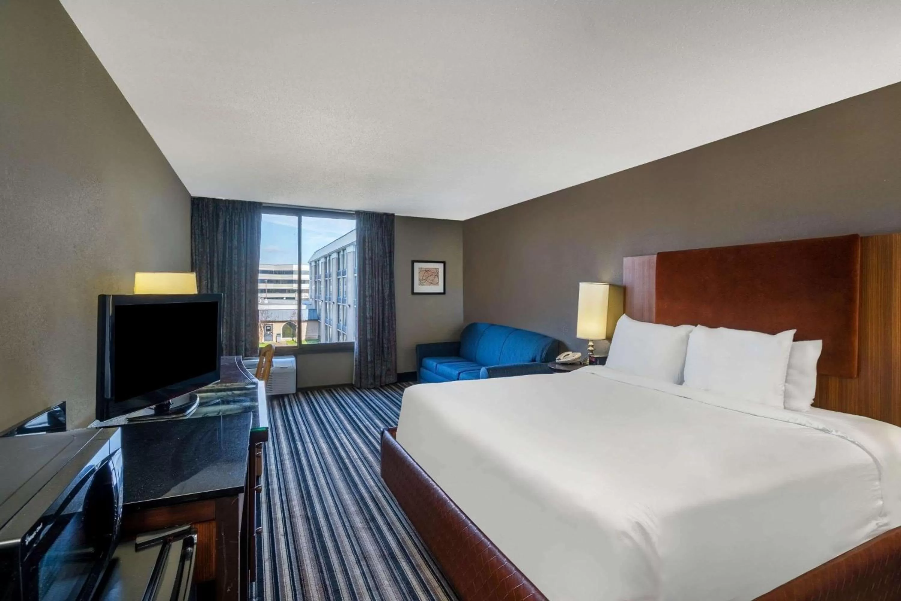Photo of the whole room in Travelodge by Wyndham Memphis Airport/Graceland