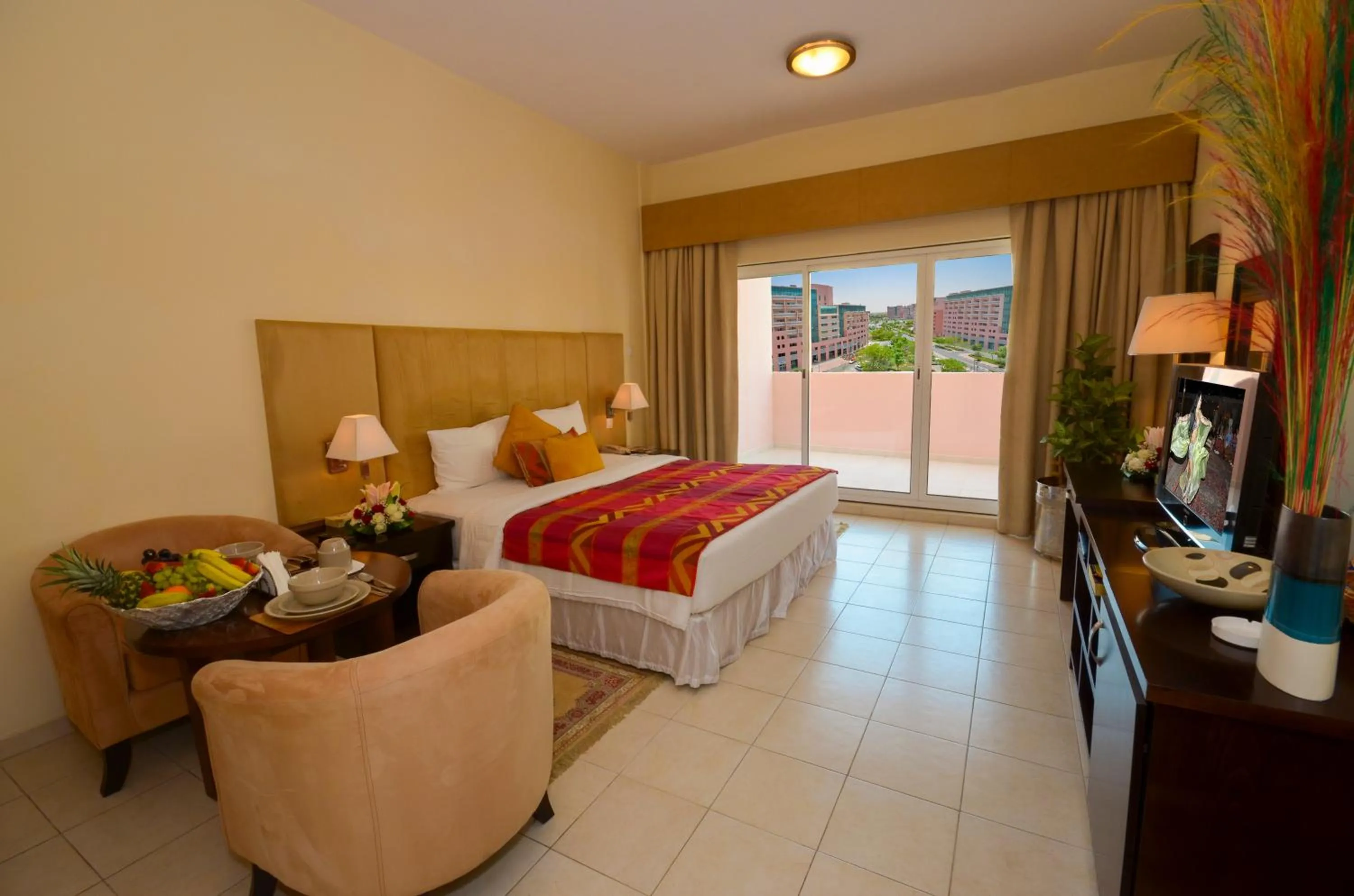 Bedroom, Bed in Parkside Hotel Apartment