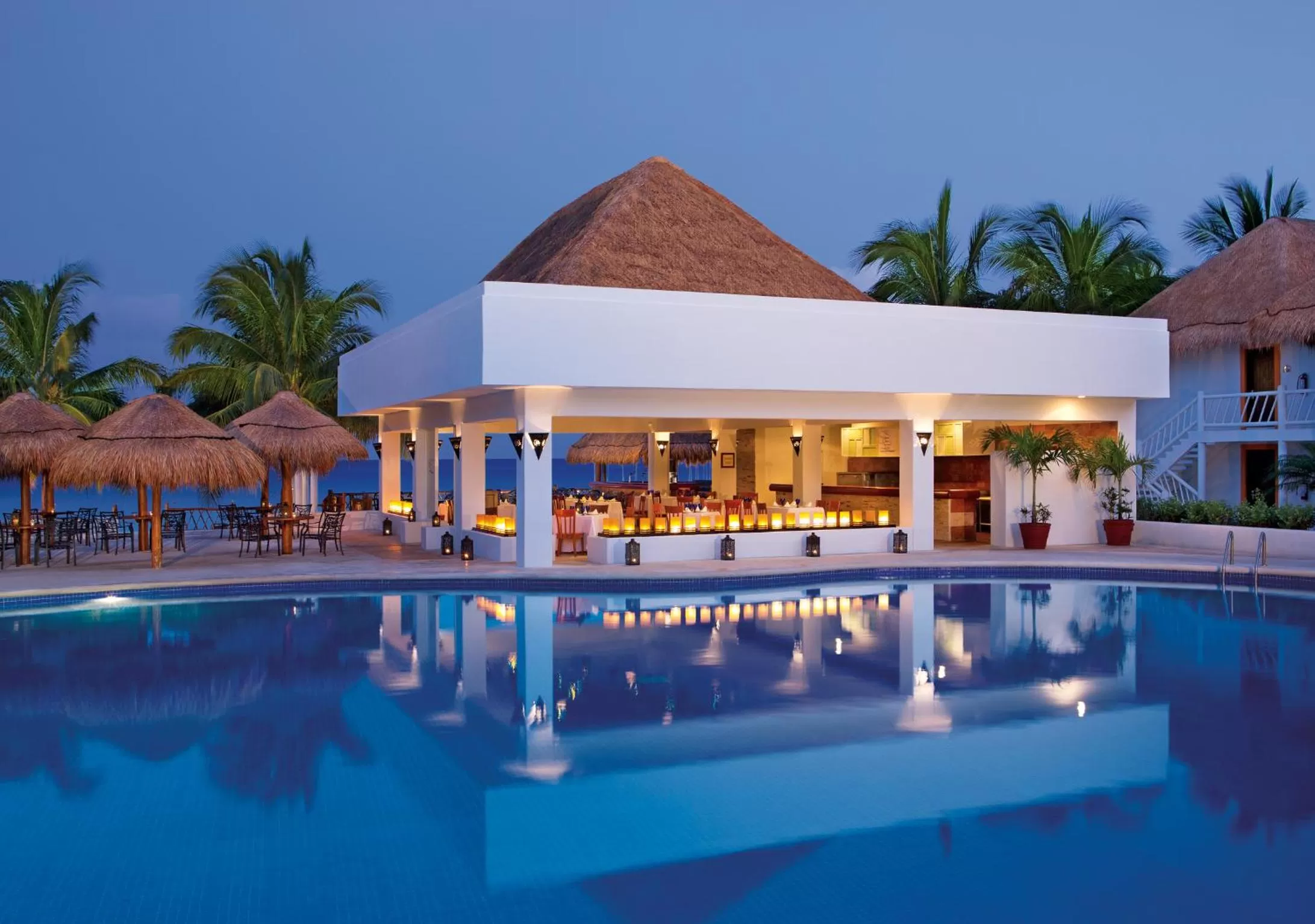 Swimming pool in Sunscape Sabor Cozumel
