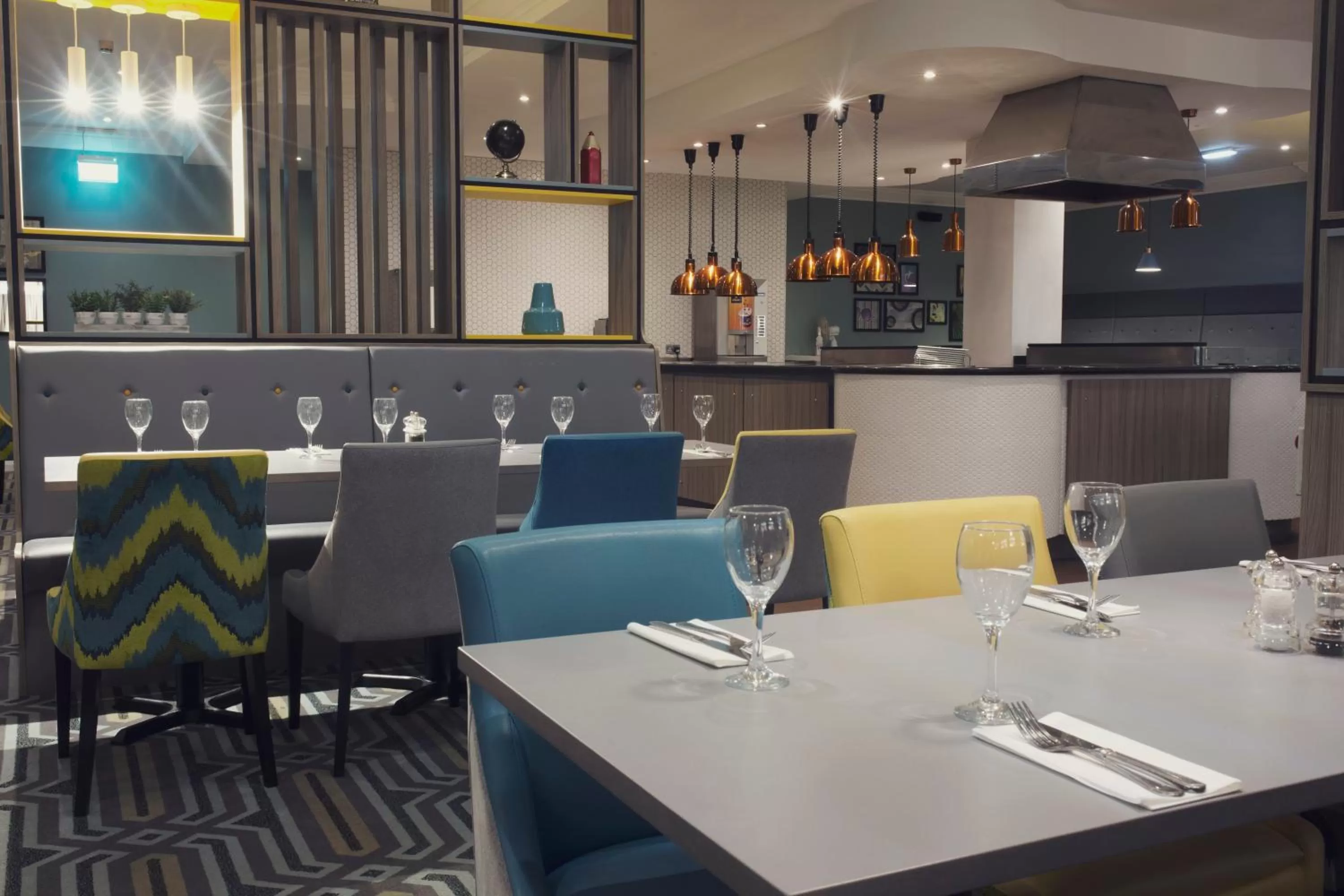 Restaurant/places to eat in Holiday Inn Newcastle Gosforth Park by IHG