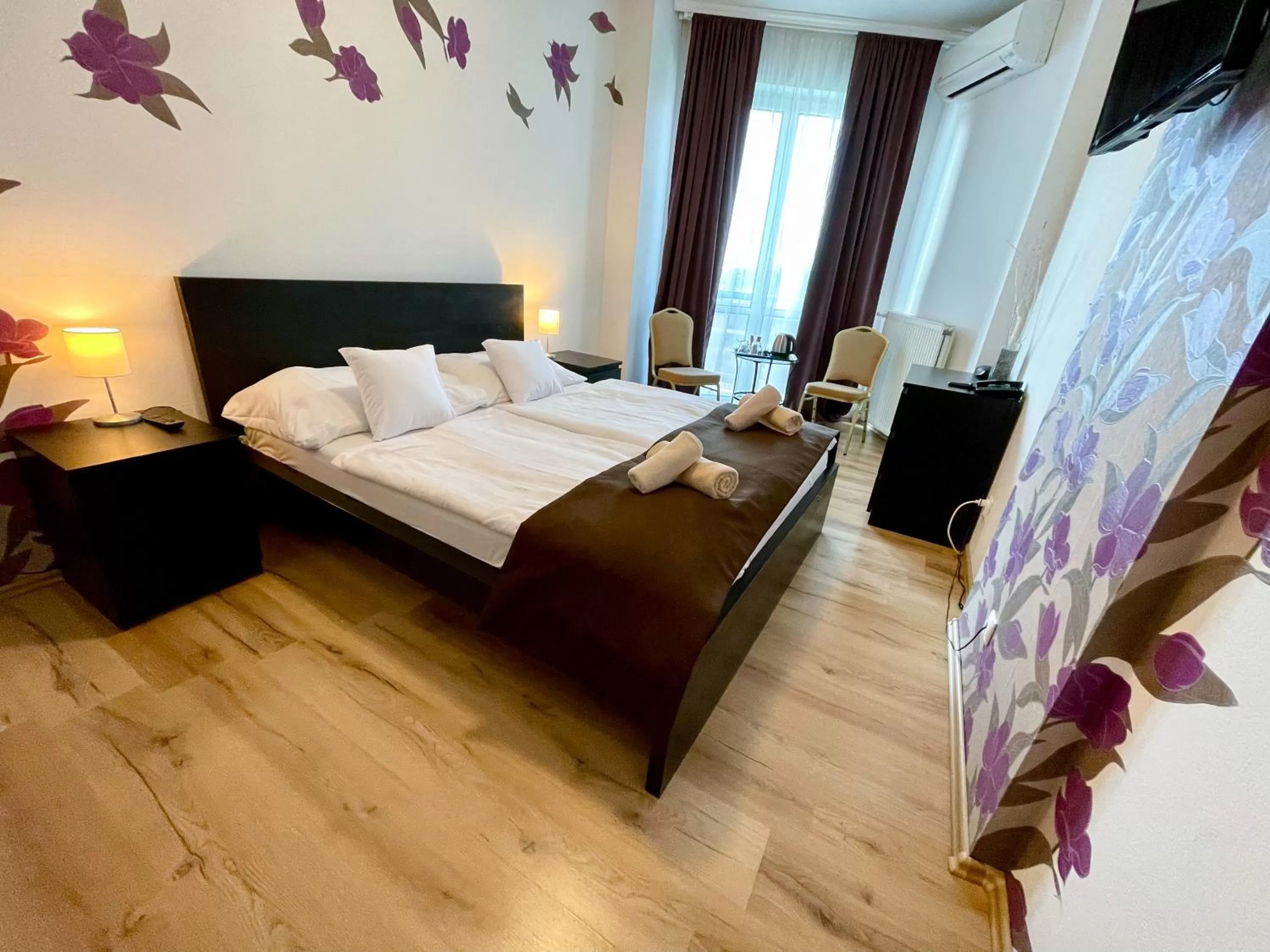 Bedroom, Bed in Hotel Modena