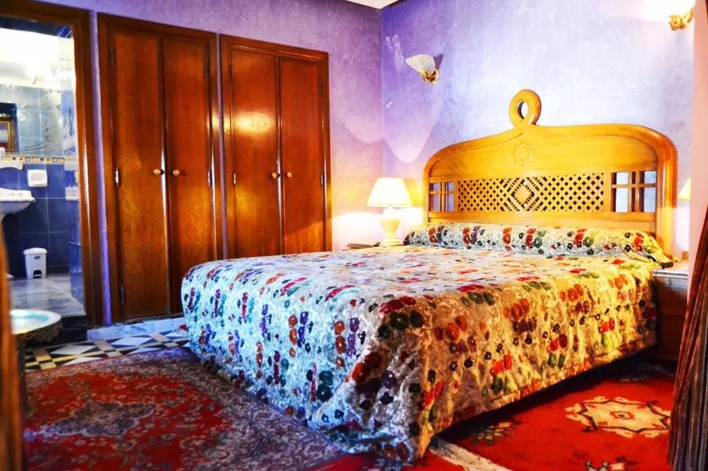 Bed in Hôtel Transatlantique