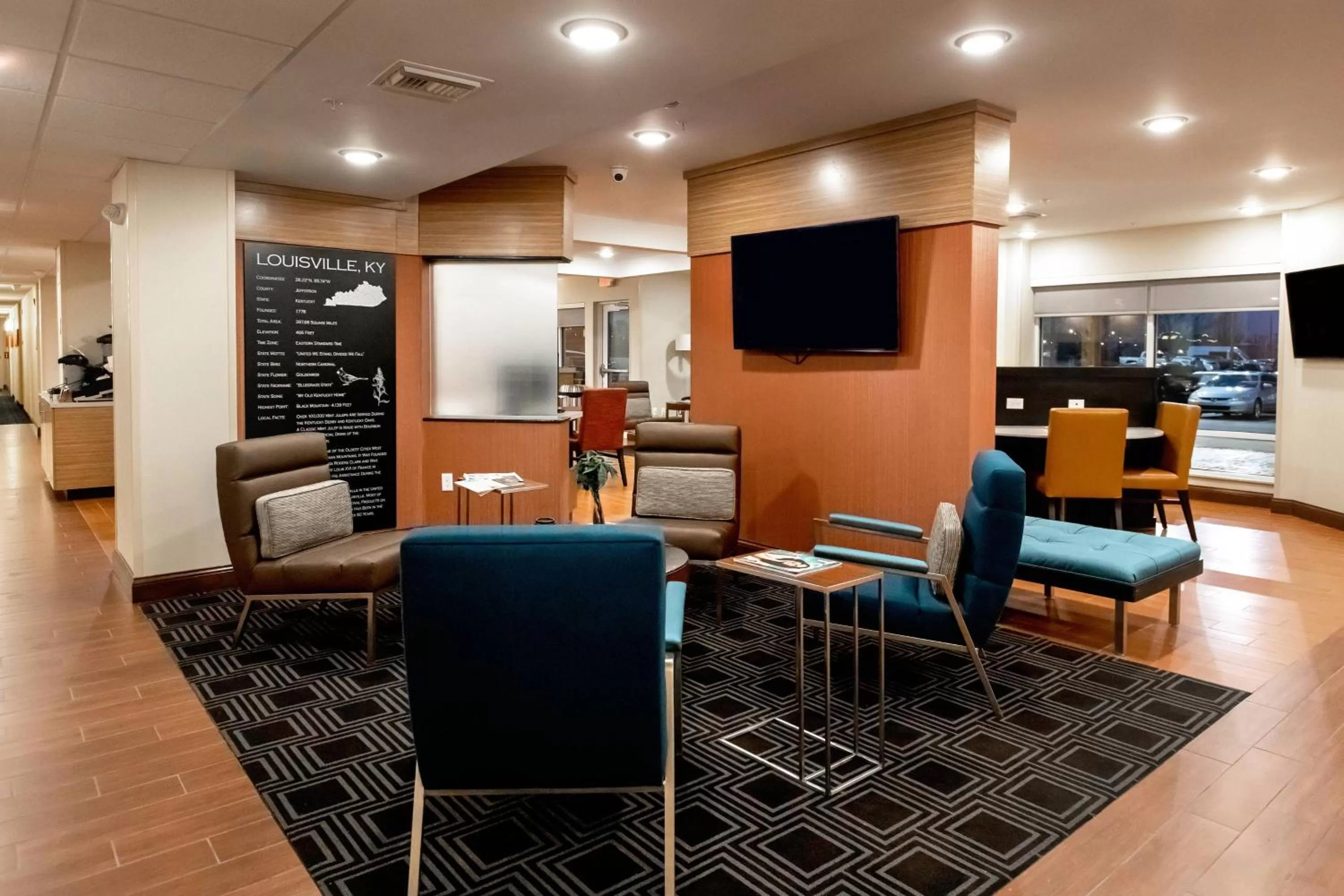 Lobby or reception in TownePlace Suites by Marriott Louisville Airport