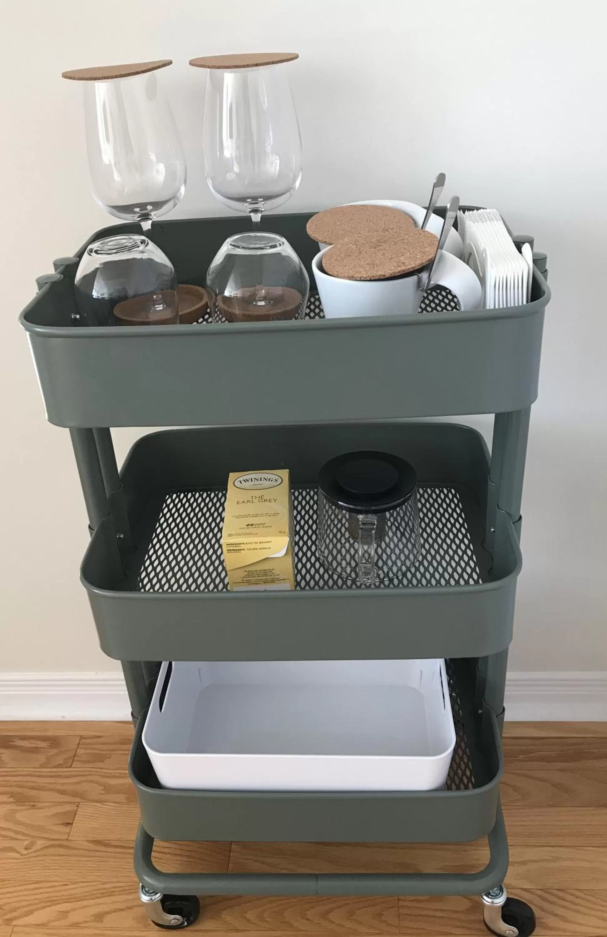 Non alcoholic drinks in Auberge Tom B&B