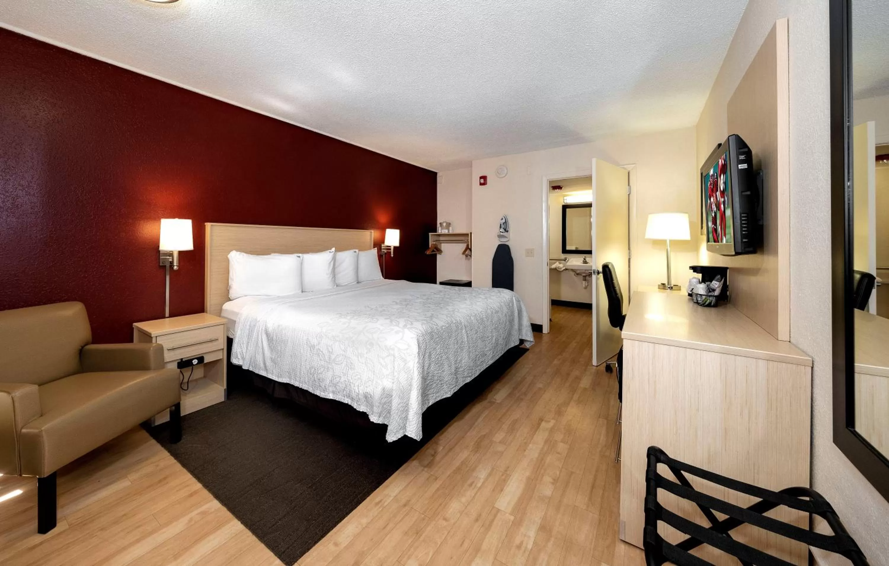 Standard King Room Disability Access Roll-In Shower Smoke Free in Red Roof Inn PLUS+ & Suites Naples Downtown-5th Ave S