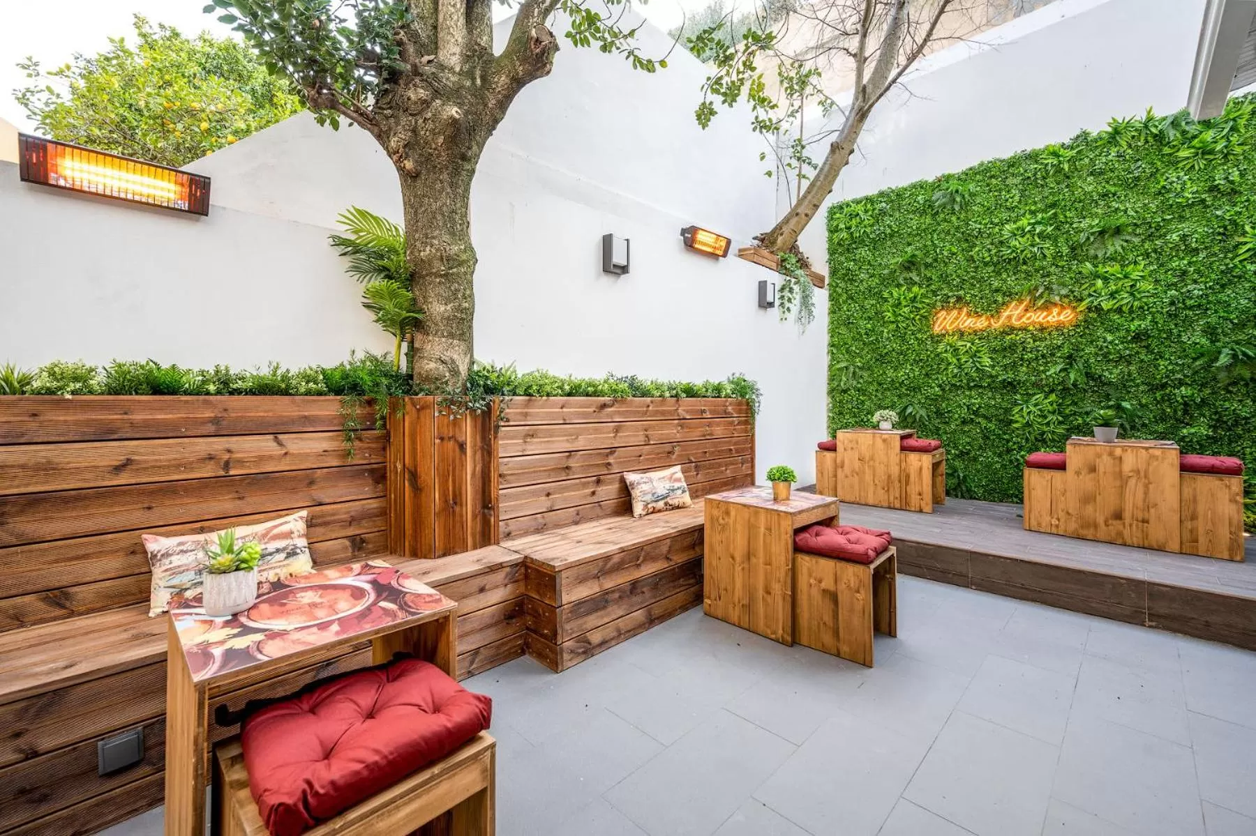 Balcony/Terrace in Lisbon Wine House - Rooms & Suites