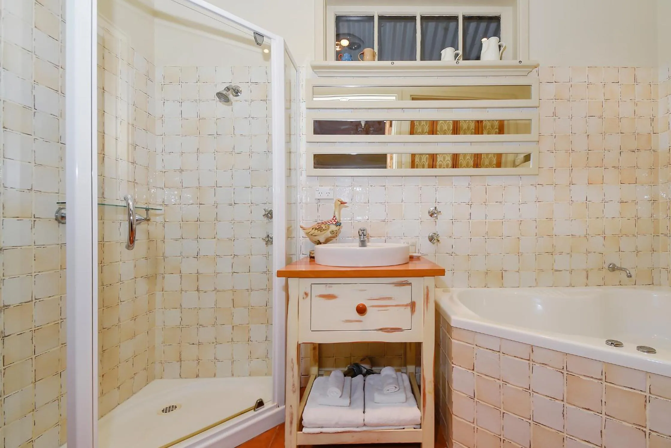Bathroom in Ford House Bed & Breakfast