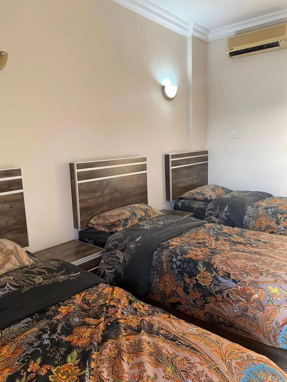 Bed in Aqaba Adventure Divers Resort & Dive Center