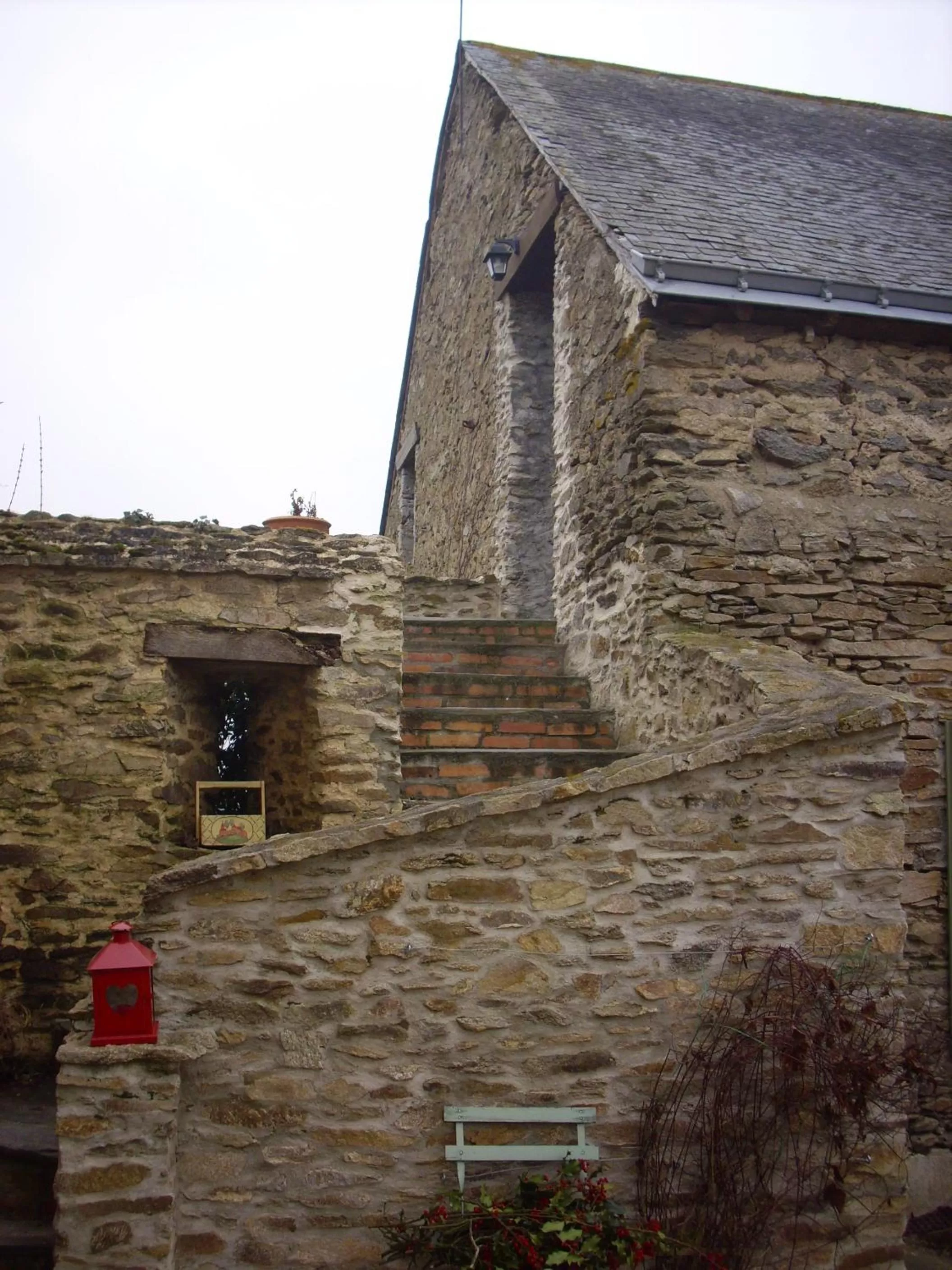 Facade/entrance in Grand Mainguet