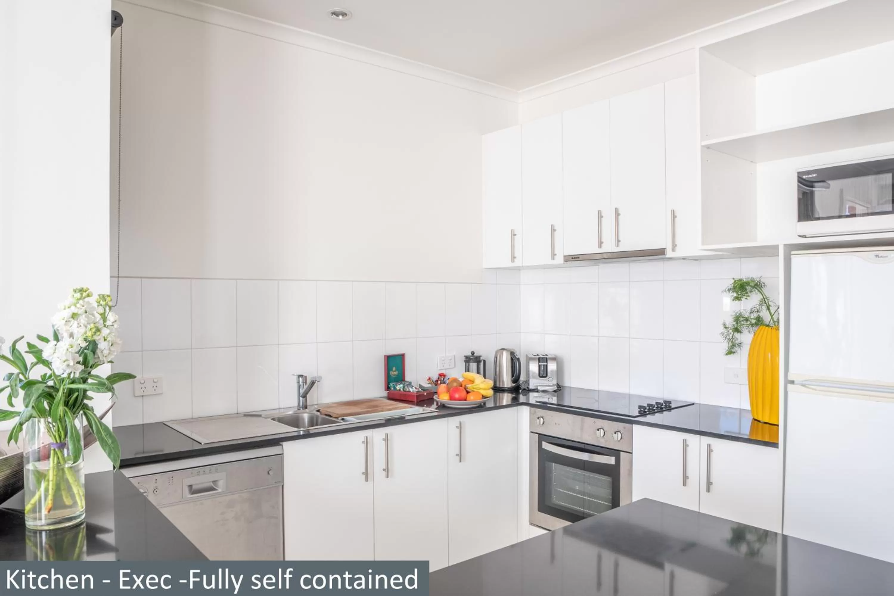 Coffee/tea facilities in Clocktower Apartment Hotel