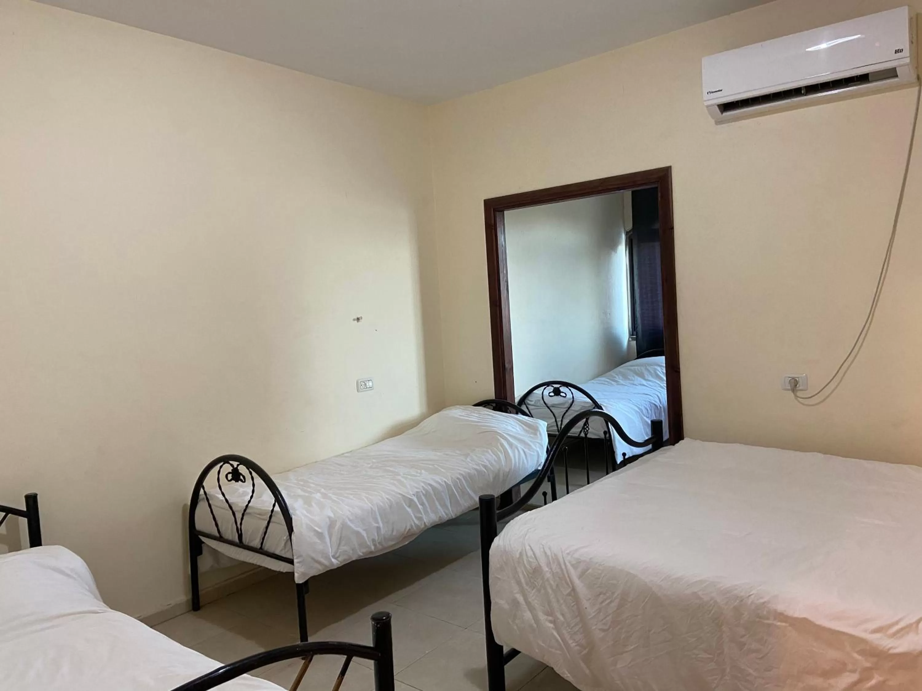 Property building in Jericho Waleed's Hostel