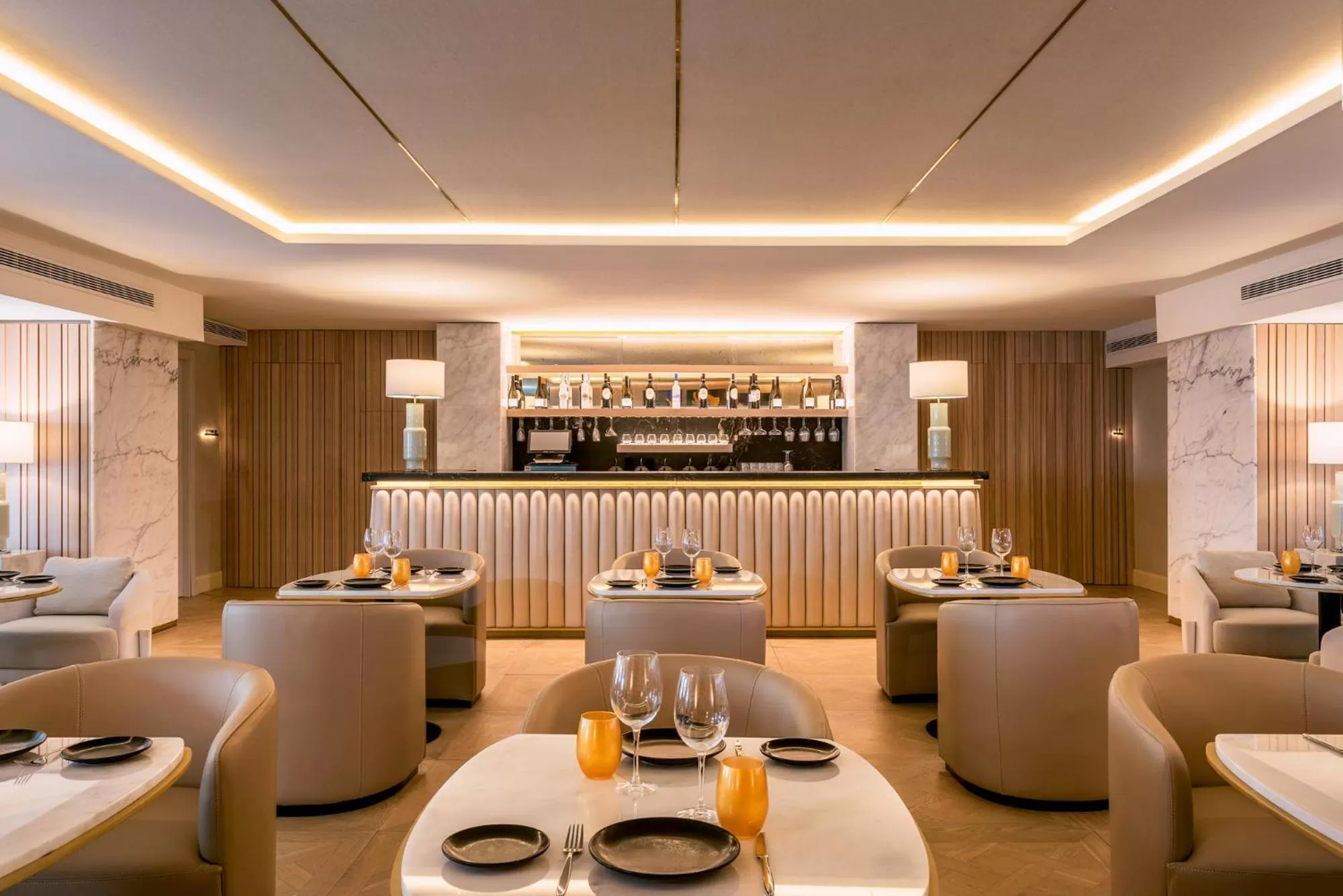 Restaurant/places to eat in Radisson Blu Hotel Casablanca City Center