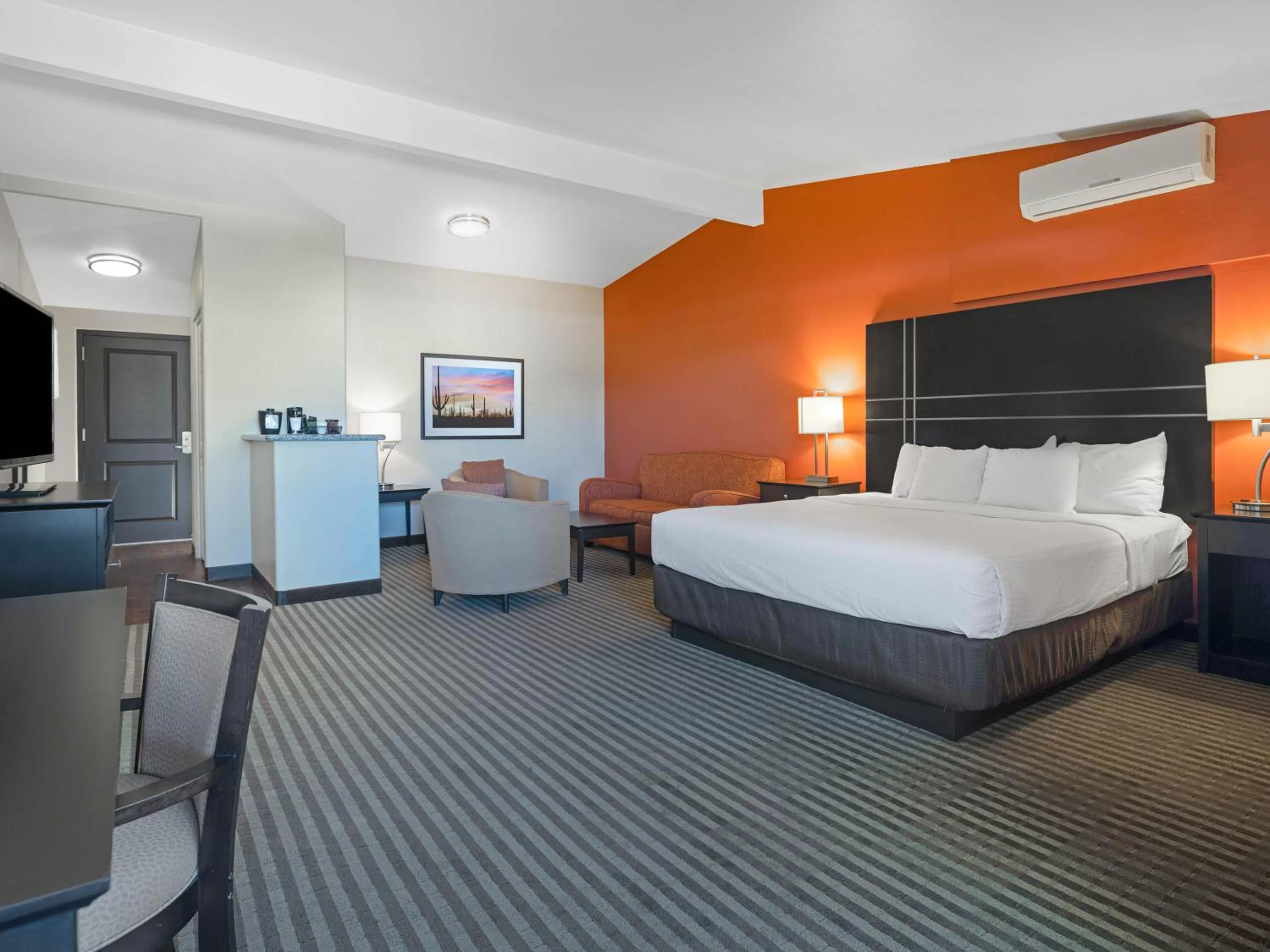 Property building, Bed in La Quinta by Wyndham Tucson - Reid Park