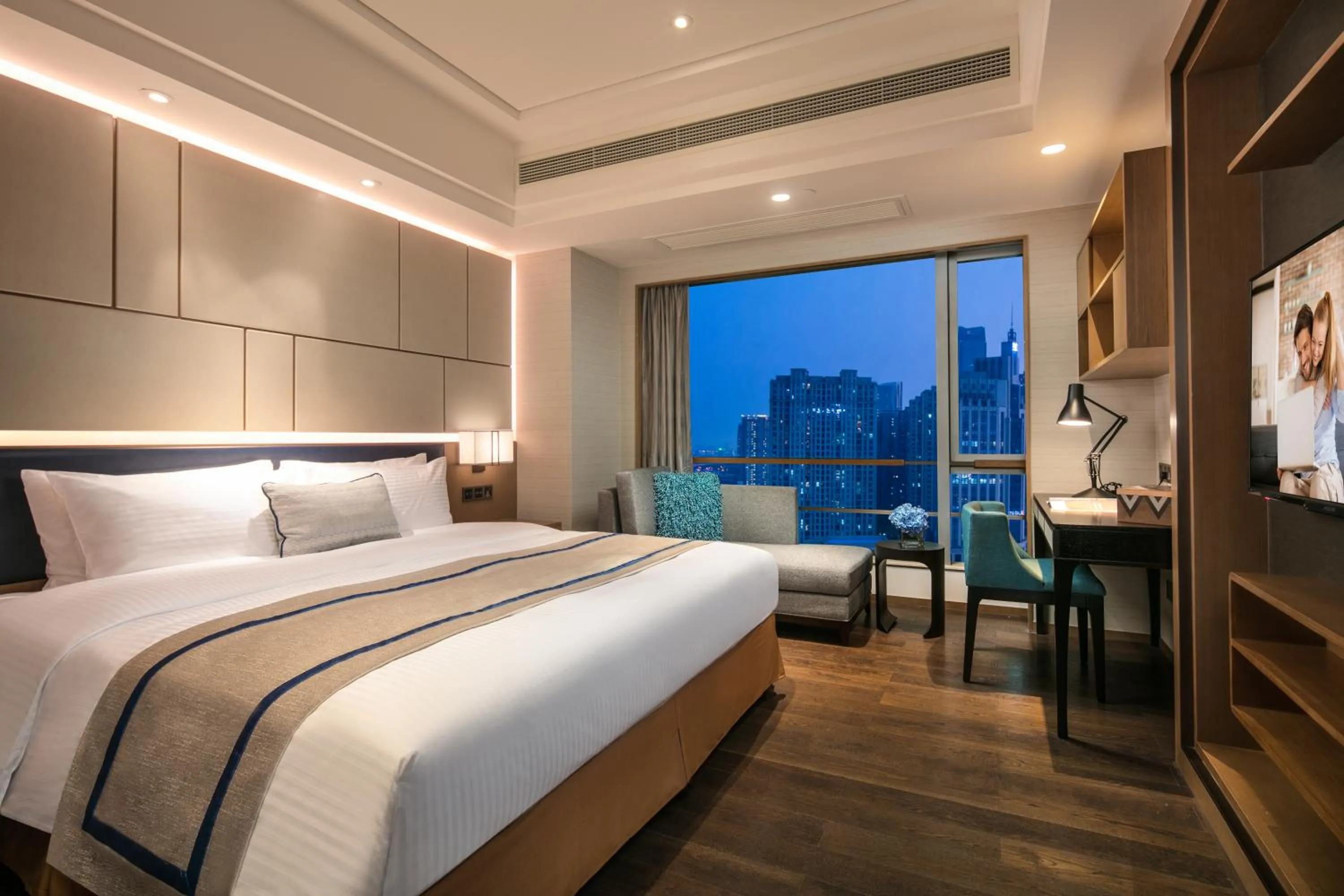 Bedroom, Bed in Somerset Swan Lake Hefei
