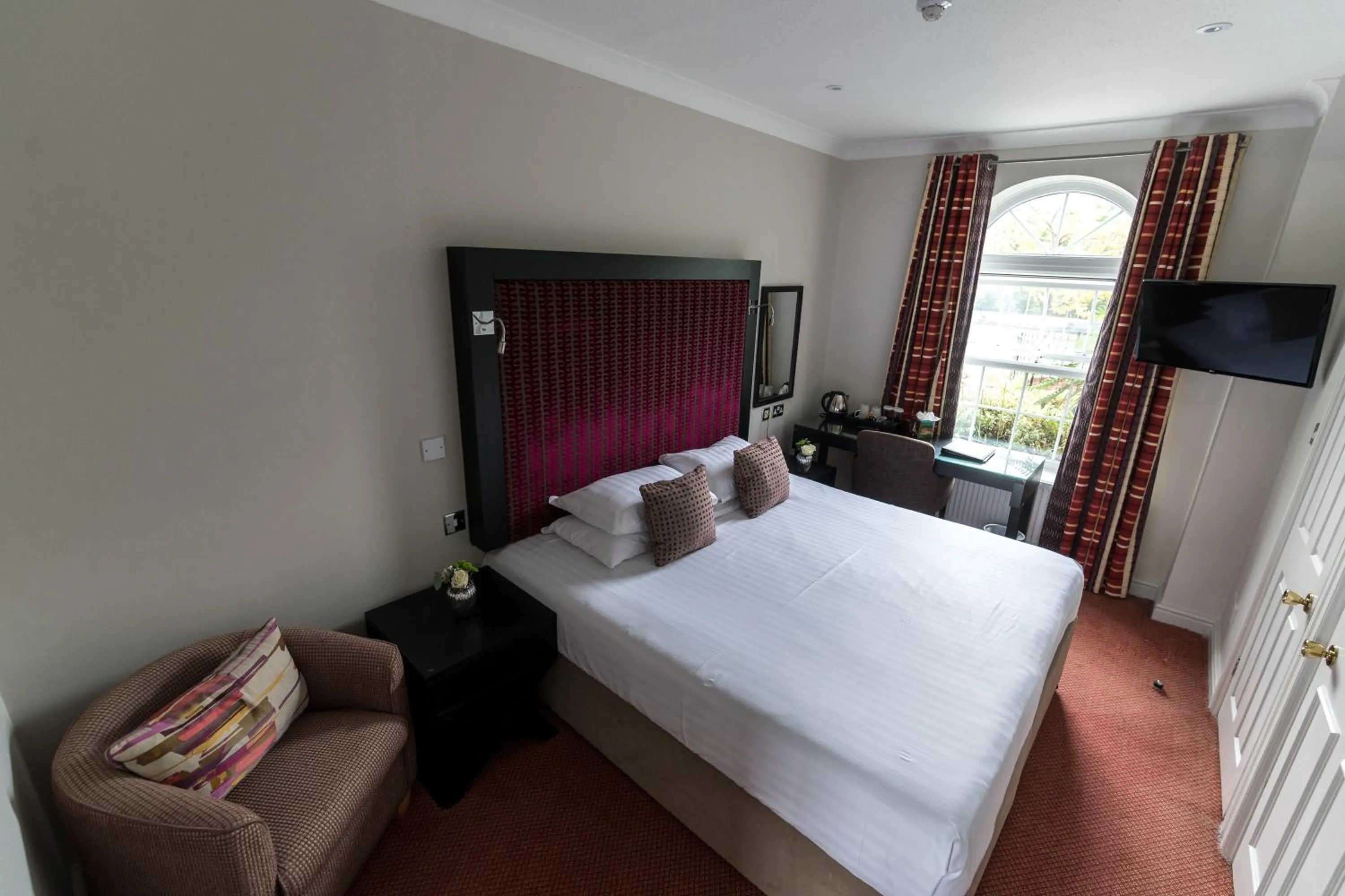 Bedroom, Bed in Highfield Park