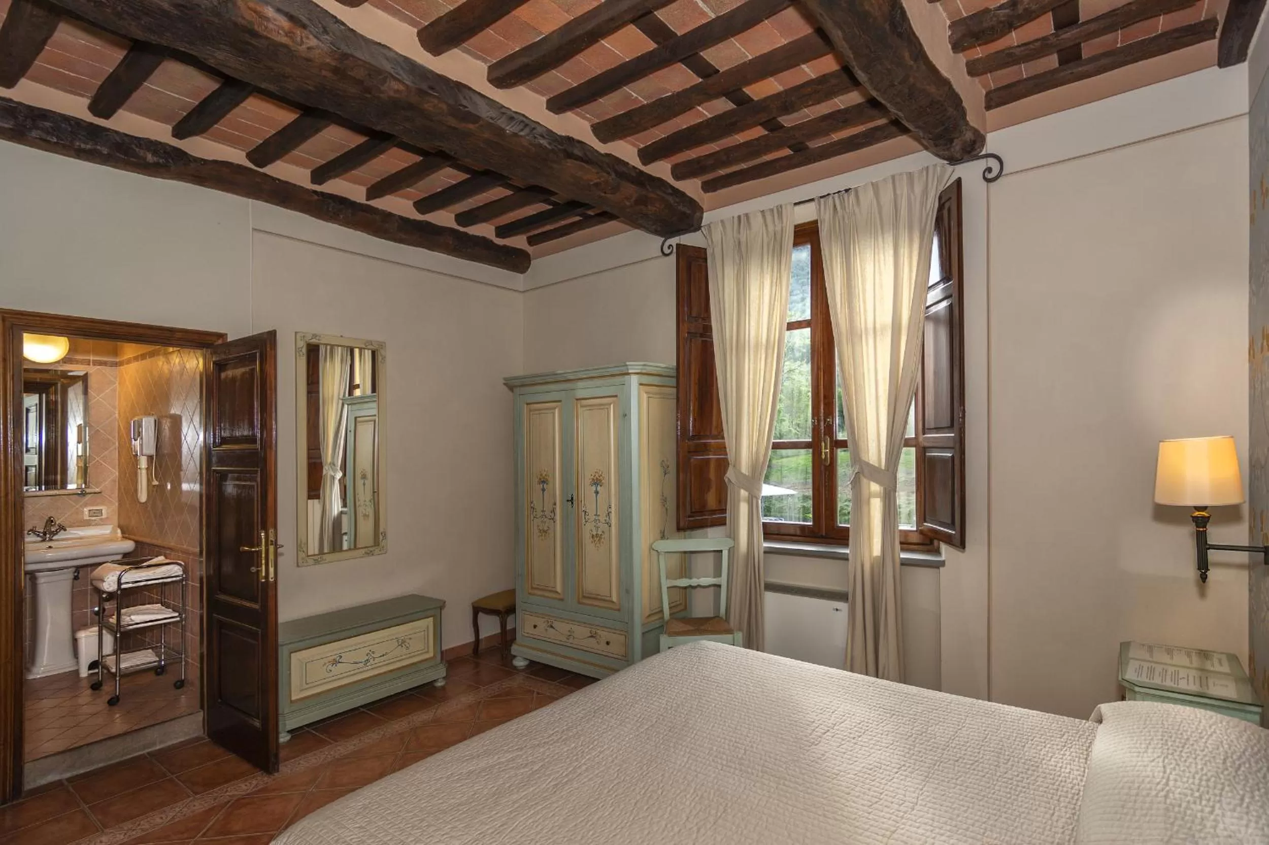 Photo of the whole room, Bed in Hotel Villa Cheli