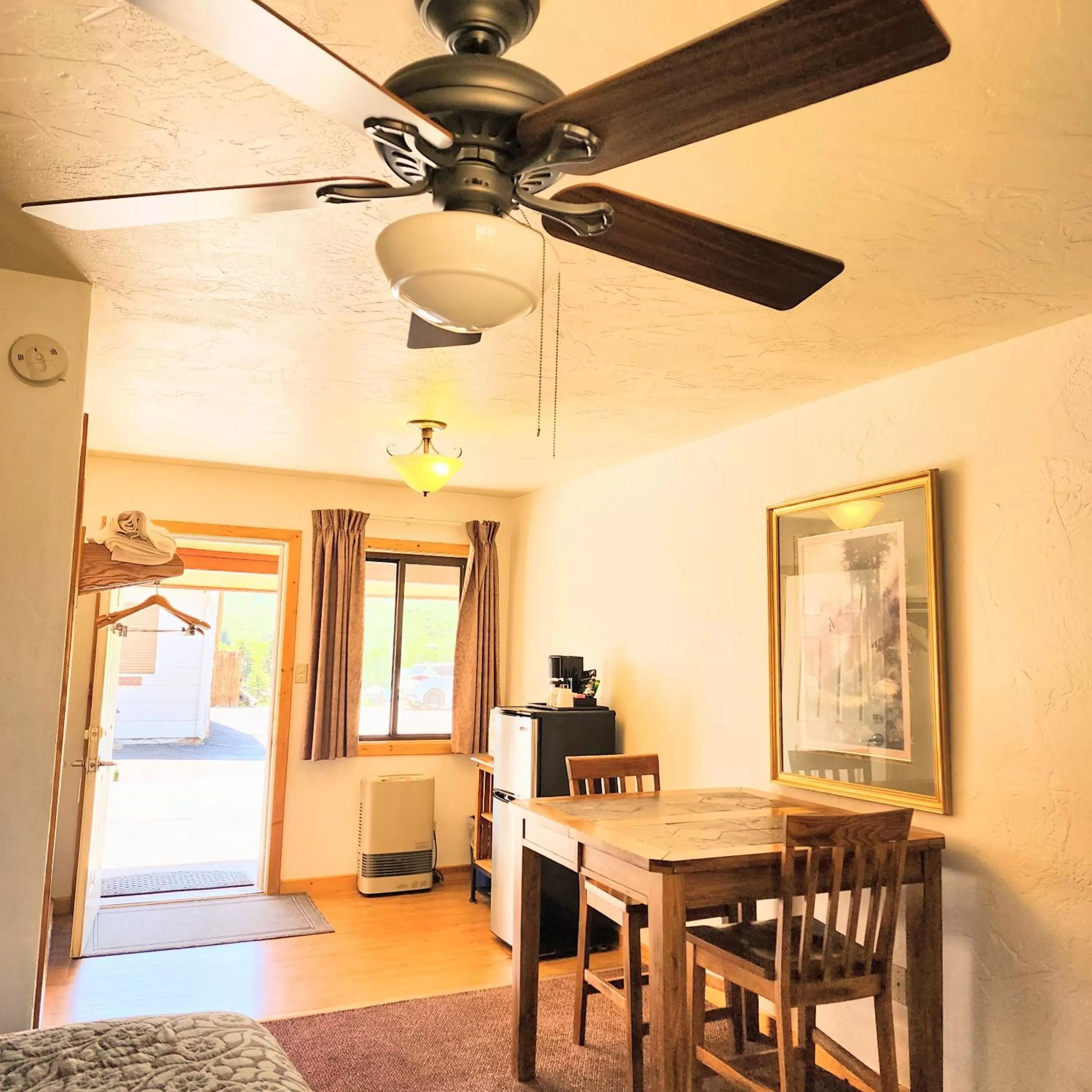 fireplace in Canyon Motel near Rocky Mountain National Park