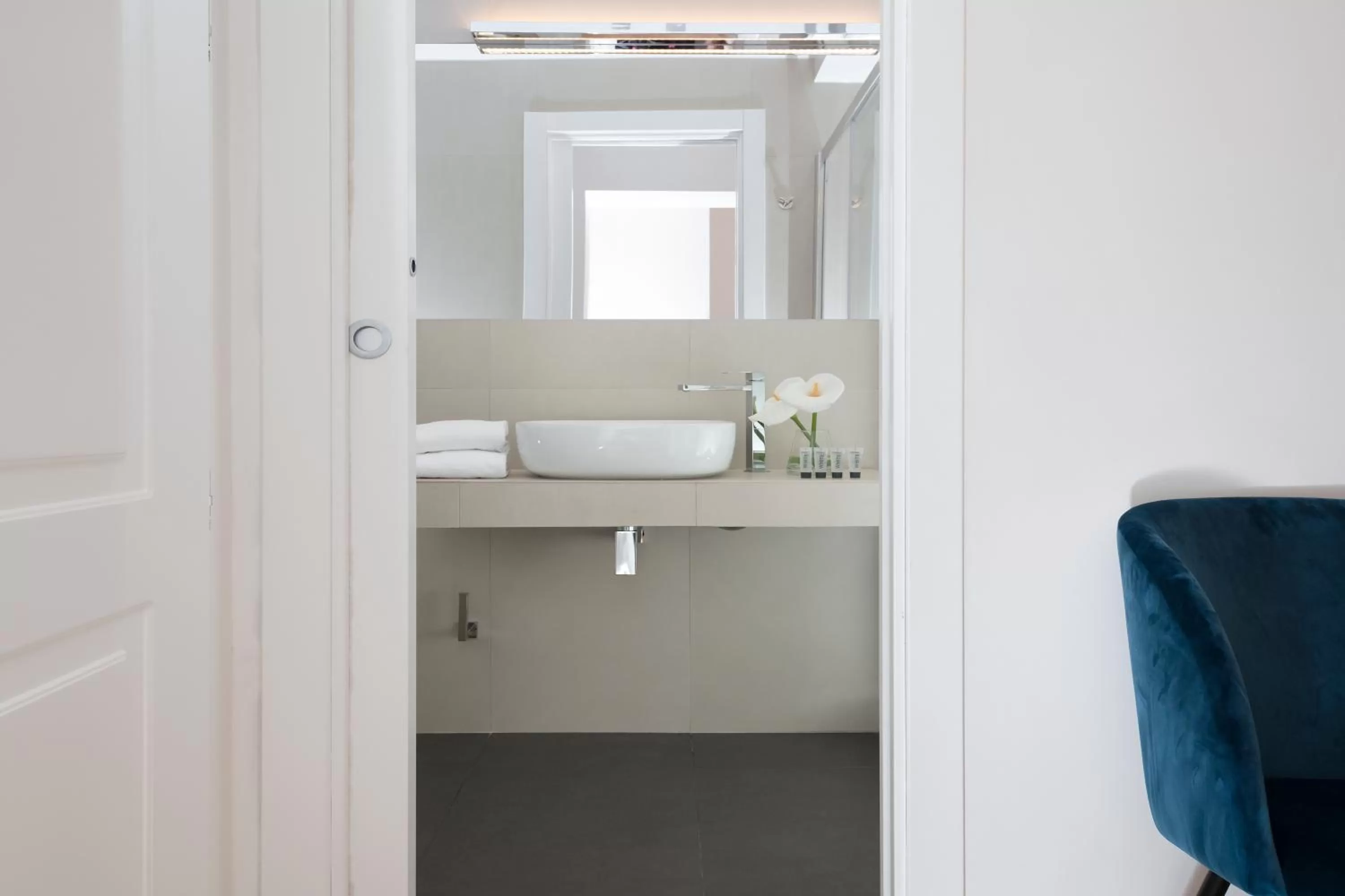 Bathroom in Hotel Navona