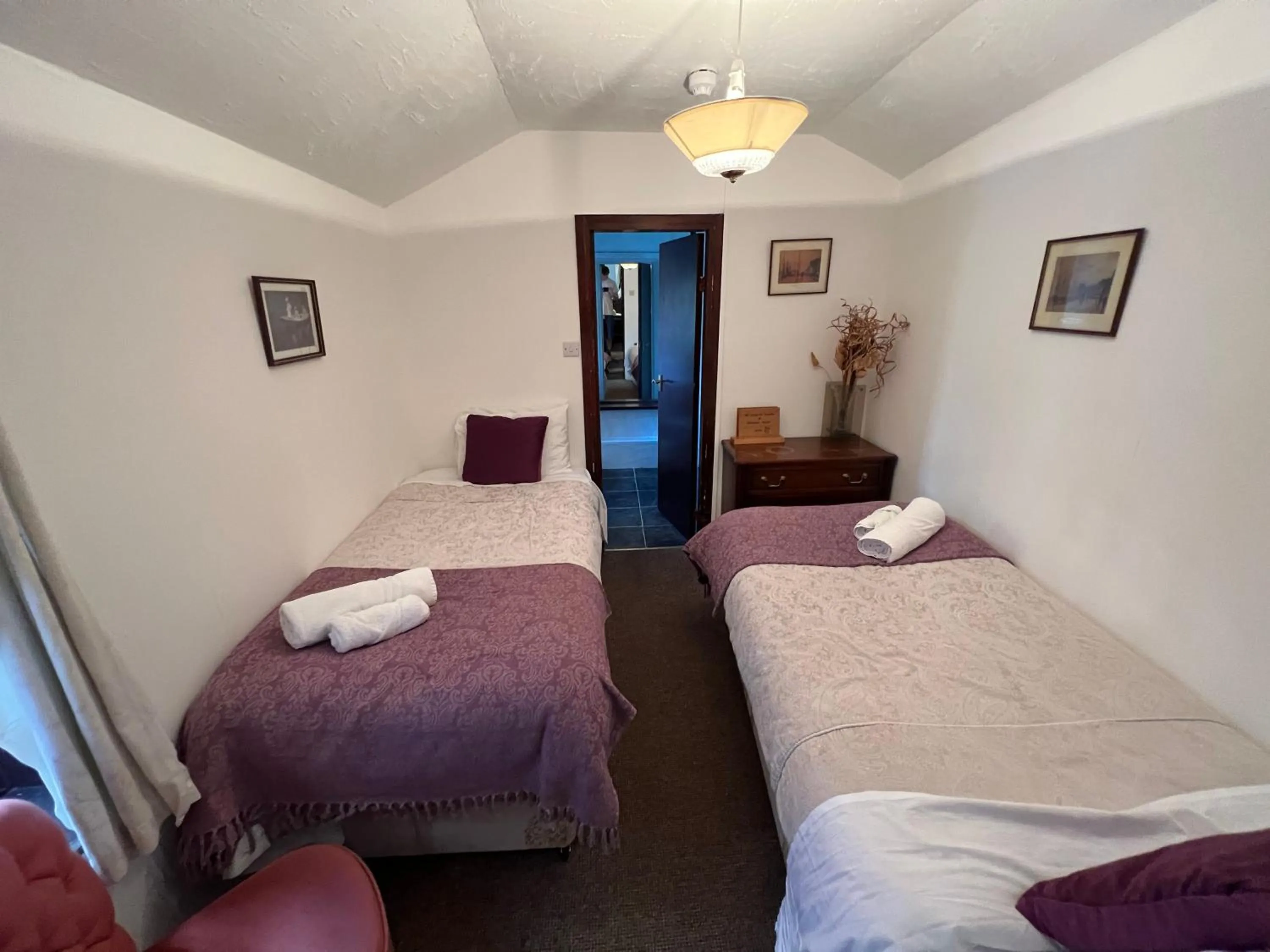 Bed in Georgian House Hotel