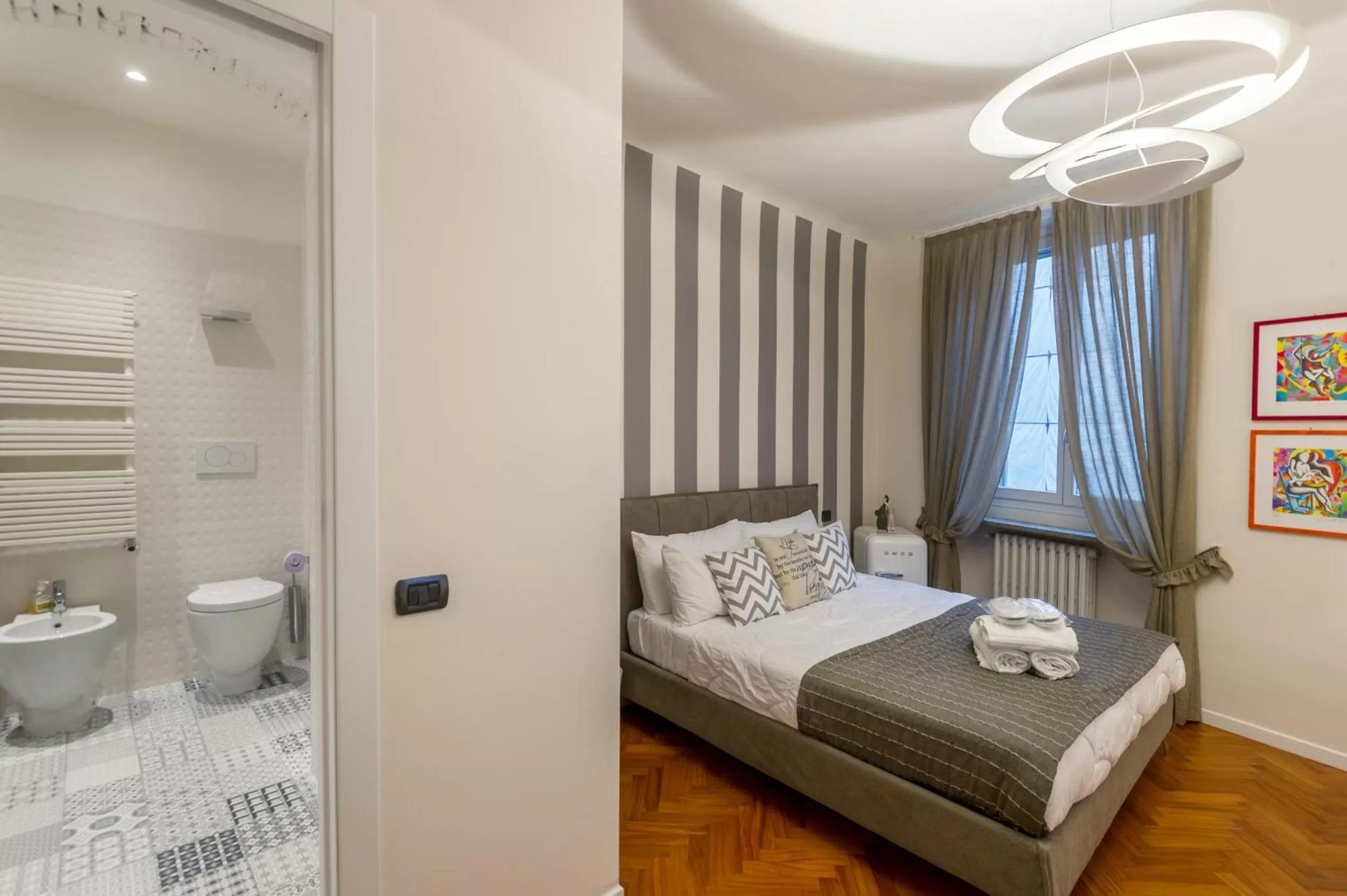 Toilet, Bed in Moscova Luxury B&B