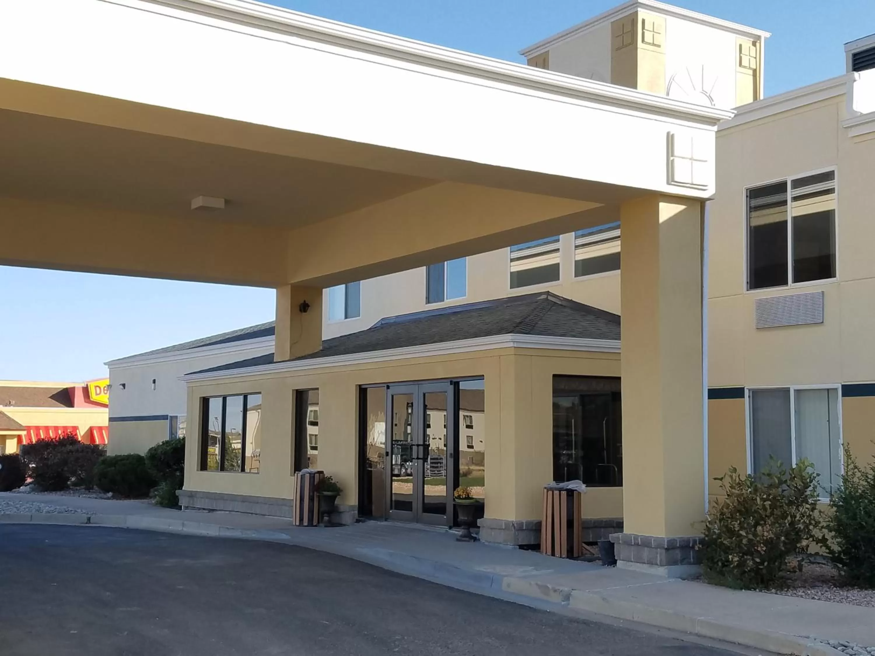 Facade/entrance in Baymont by Wyndham Limon