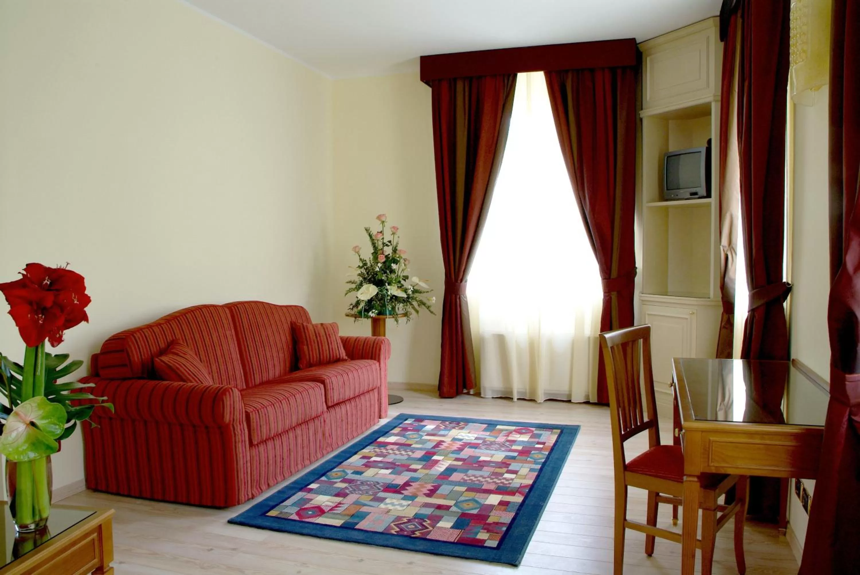 Seating area in Hotel Valentino