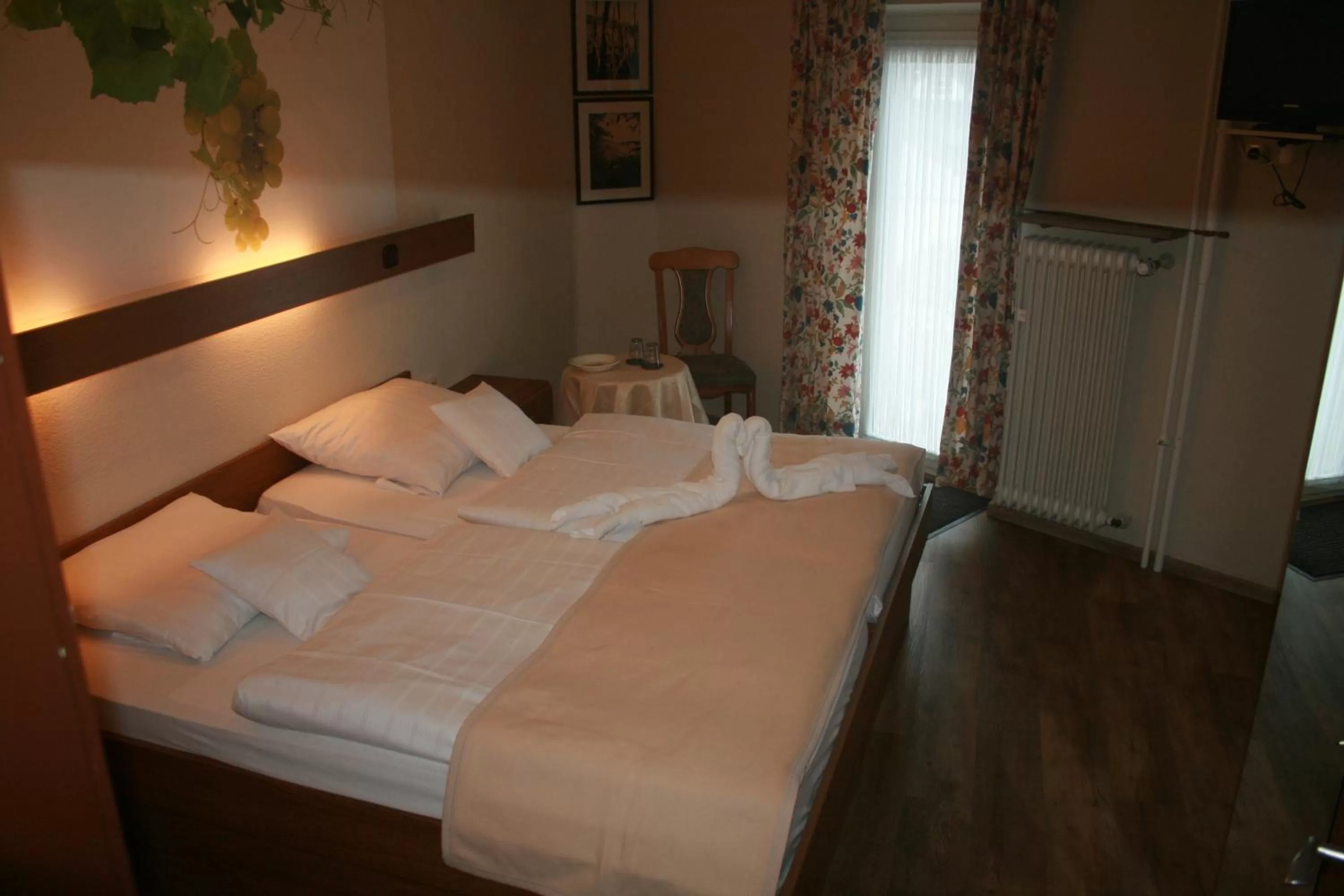 Photo of the whole room in Mosel Weinhotel Steffensberg